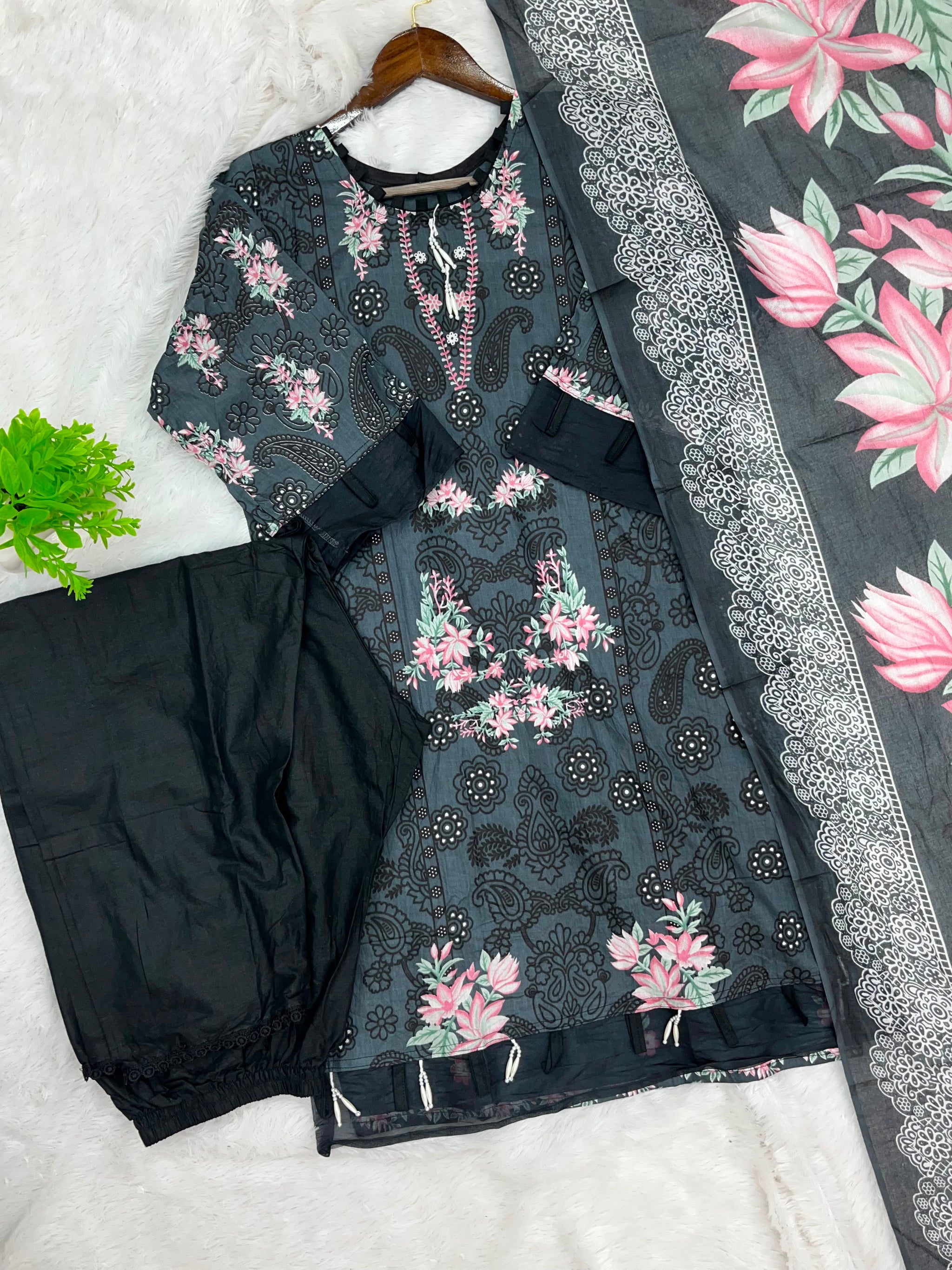 1298 Pakistani Customized Printed Suit