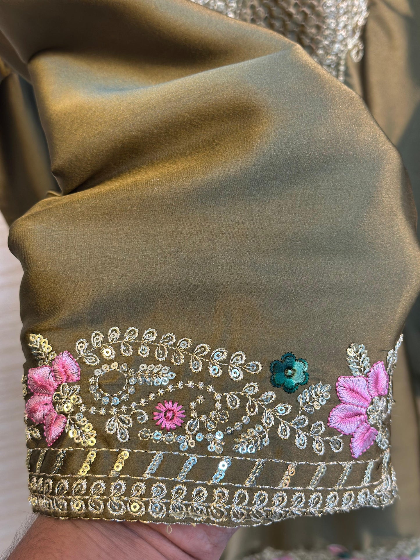 547 Pakistani Farshi Cordset