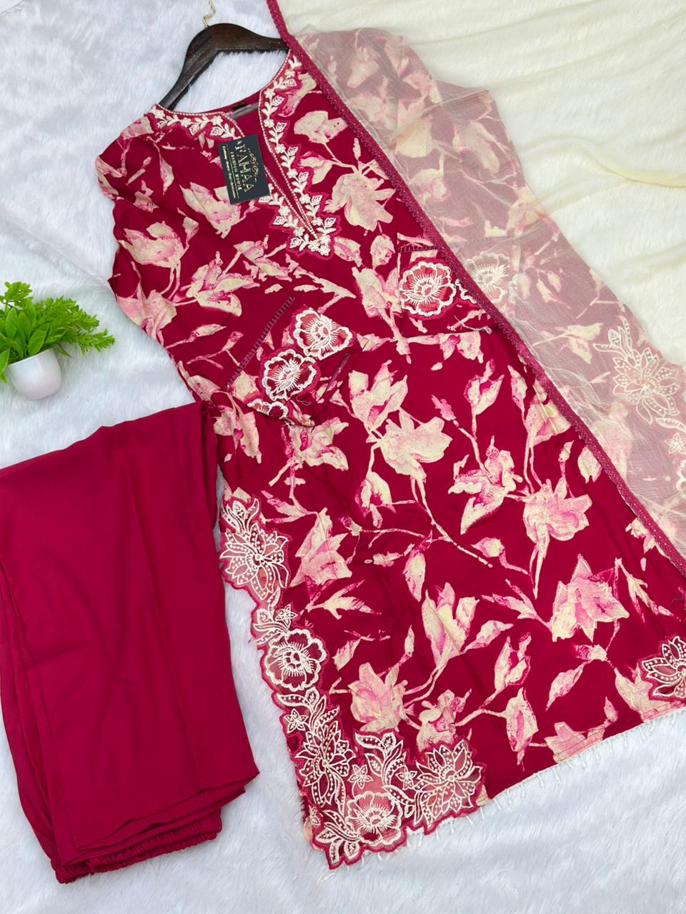 814 Readymade Pakistani Printed Coord-Set