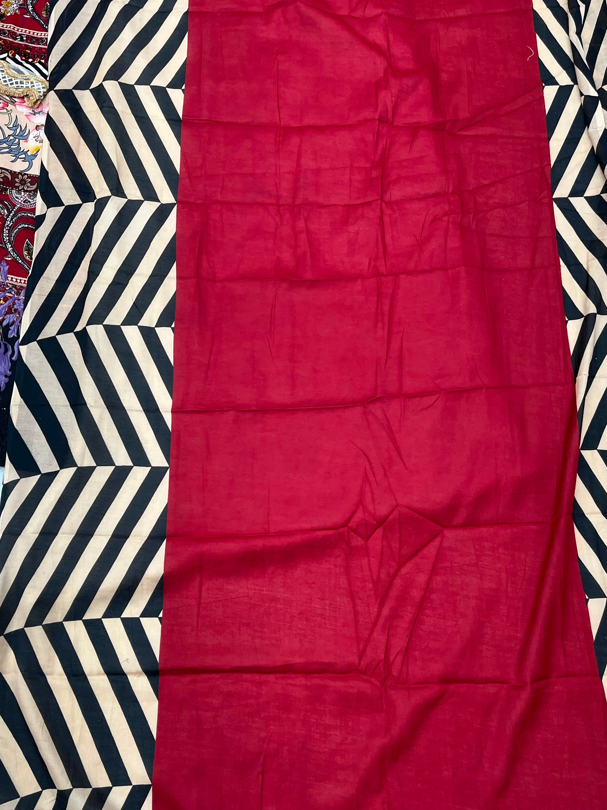 1334 Pakistani Lawn Suit