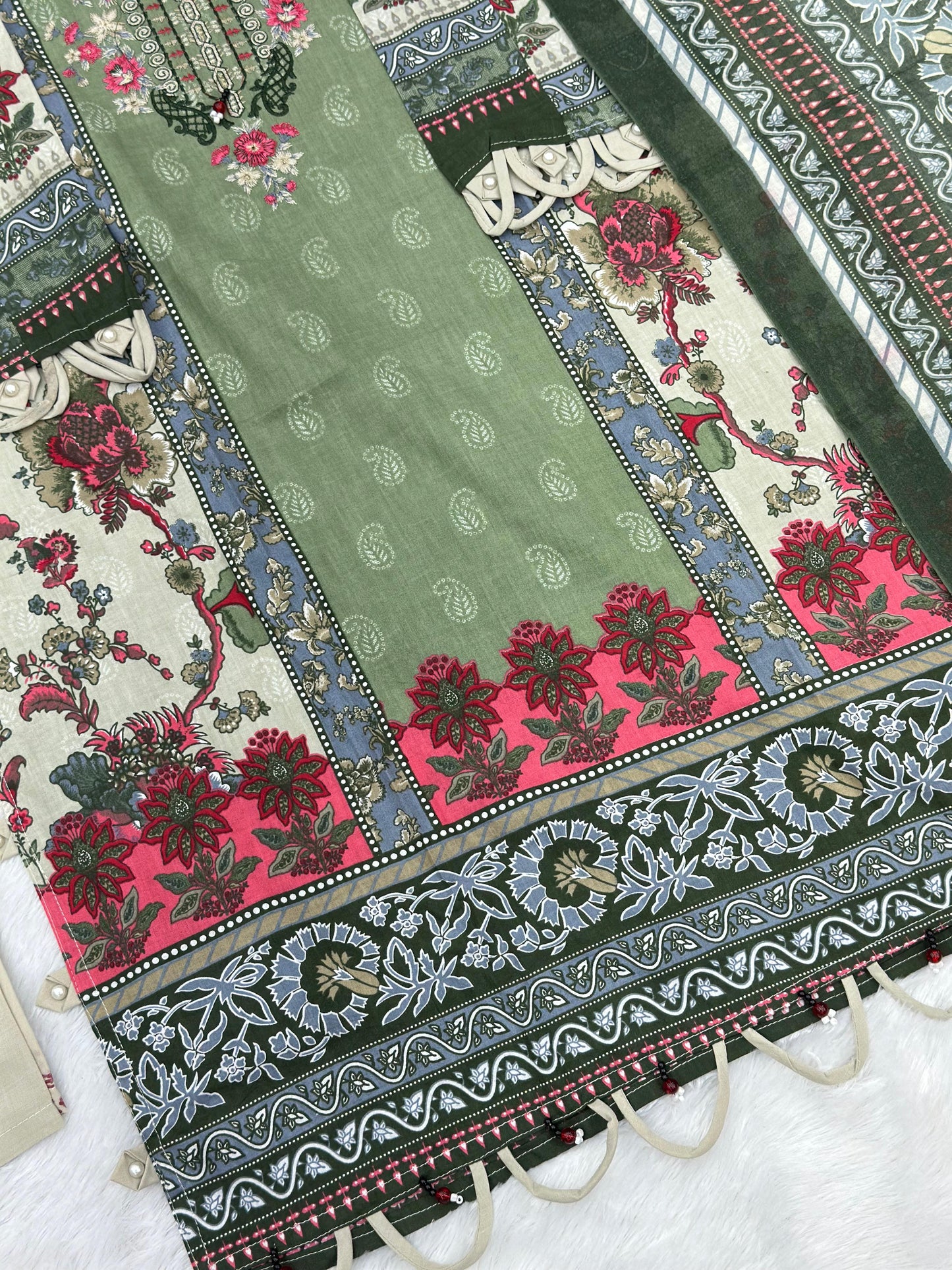 854 Readymade Pakistani Floral Embroidery Lawn Suit