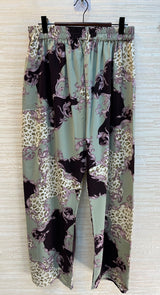 1099 Floral Kaftan Coord Set - Sage Green