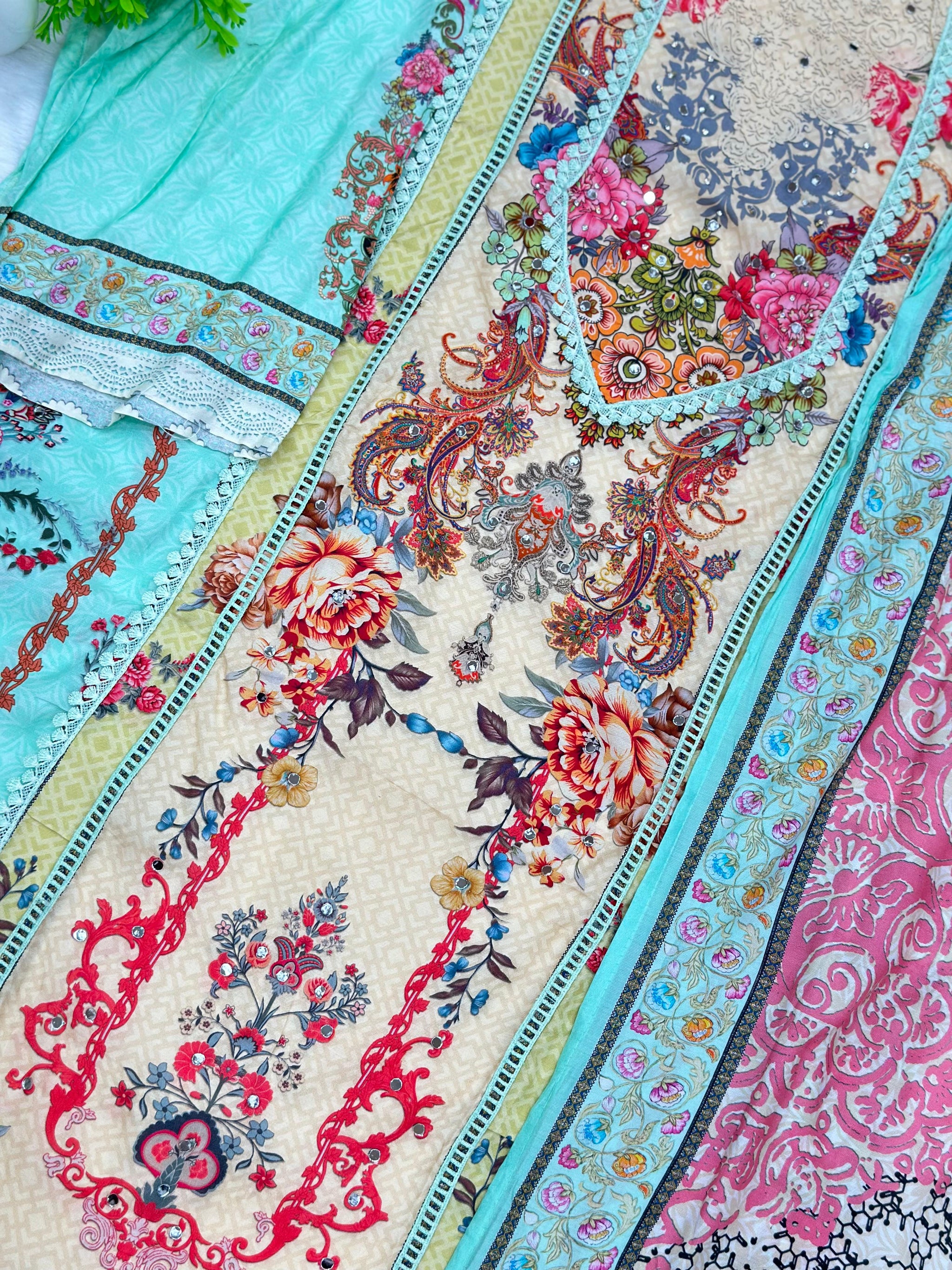 970 Unstitched Pakistani Suit