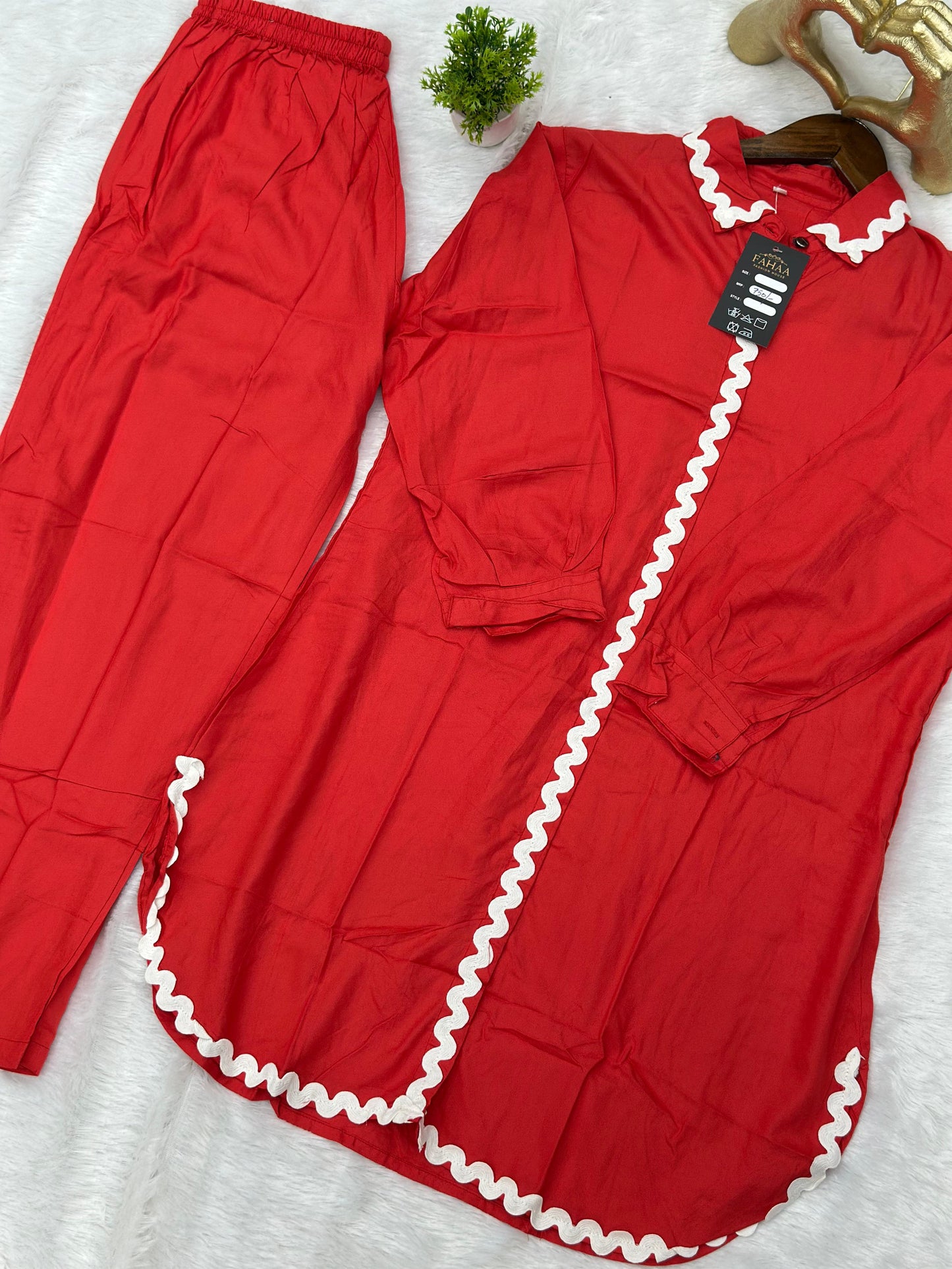694 Casual Cordsets - Red