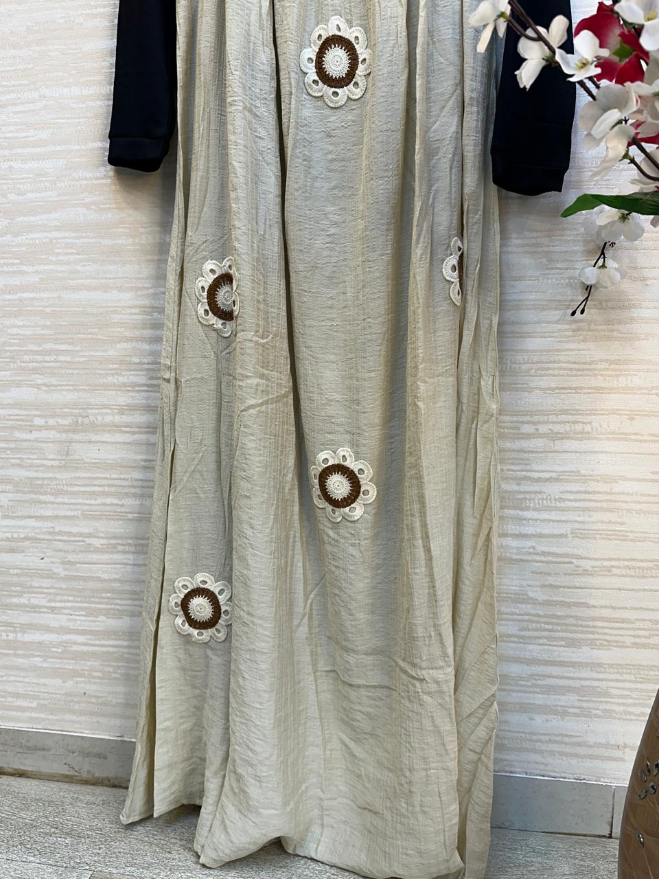 895 Floral Flare Coord Set - Cream
