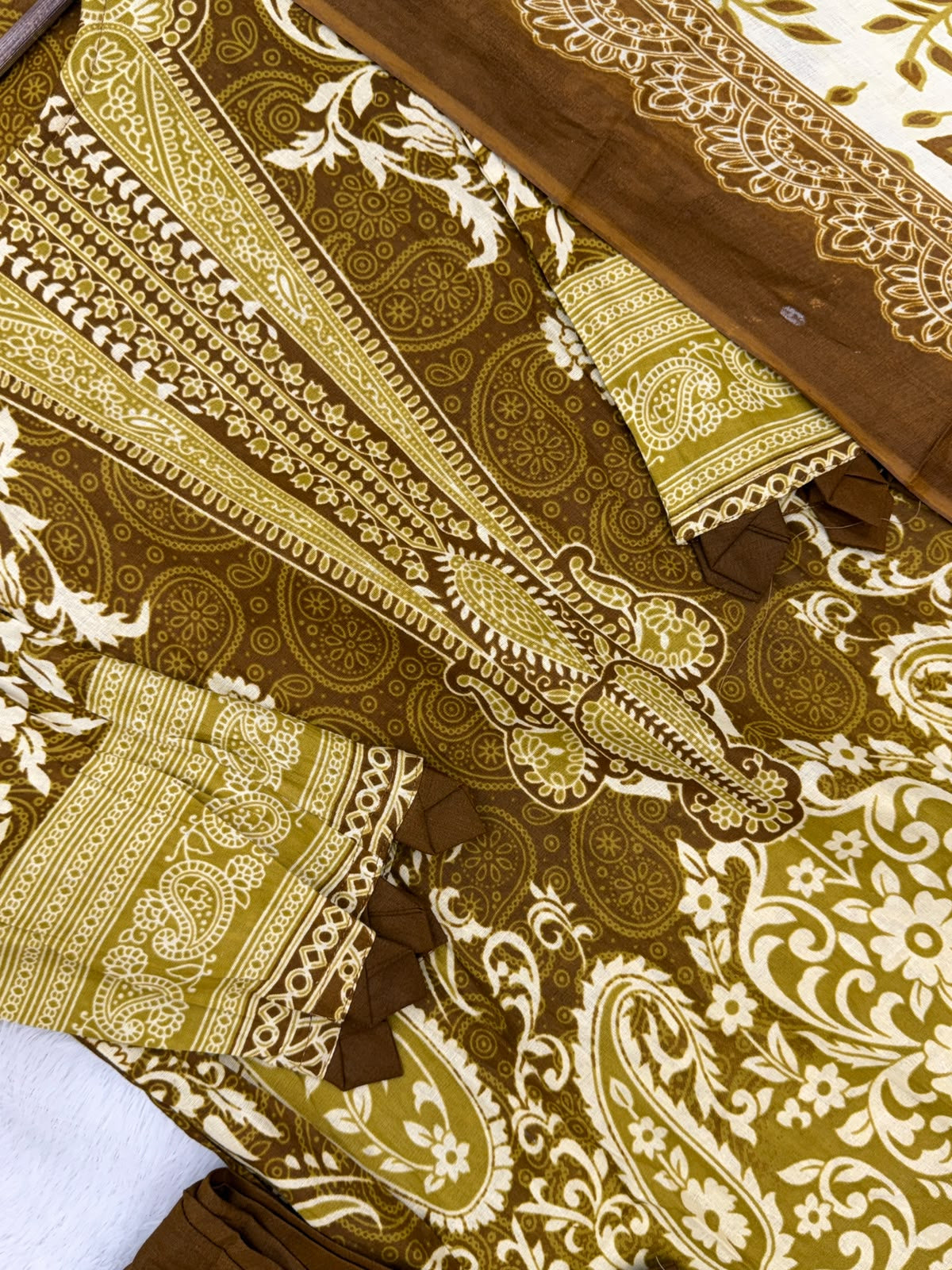 1450 Pakistani Embroidered Suit - Mustard Olive