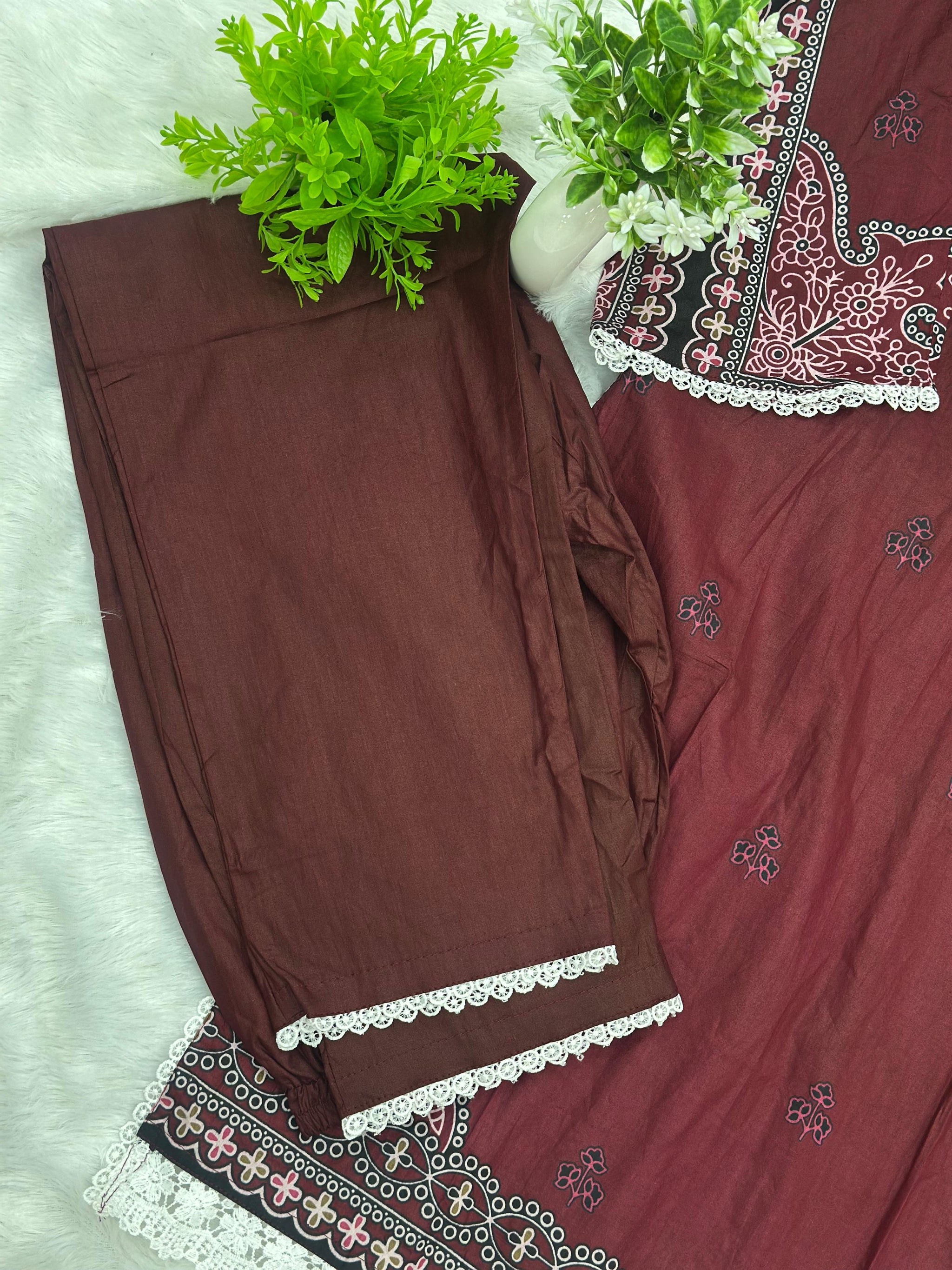 1065 Pakistani Printed Suit