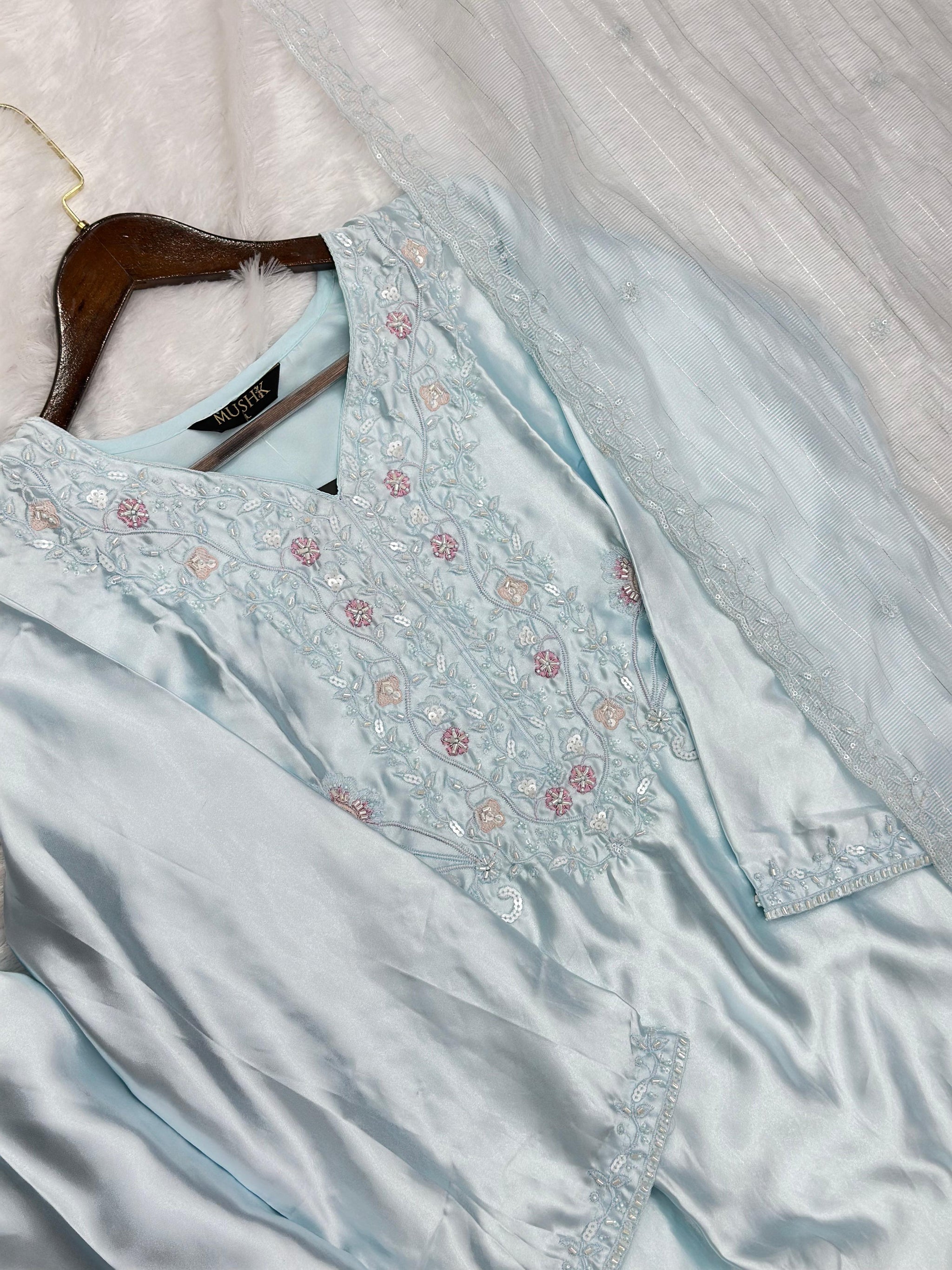 638 Mushk Farshi Set -  Powder Blue
