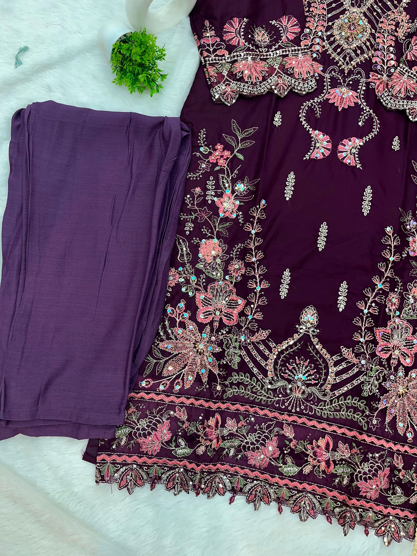 1146 Premium Pakistani Partywear - Burgundy