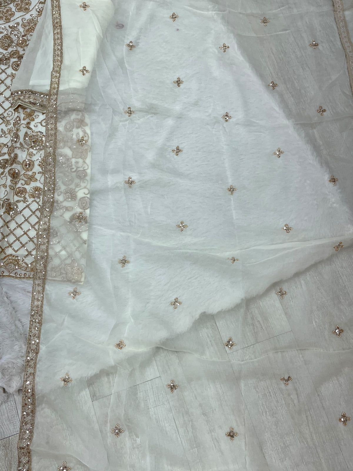 1427 Heavy Pakistani Partywear - White