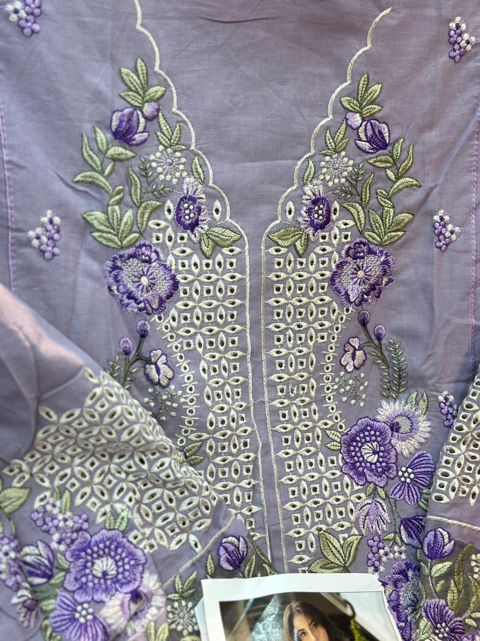 532 Maria-B Unstitched suit