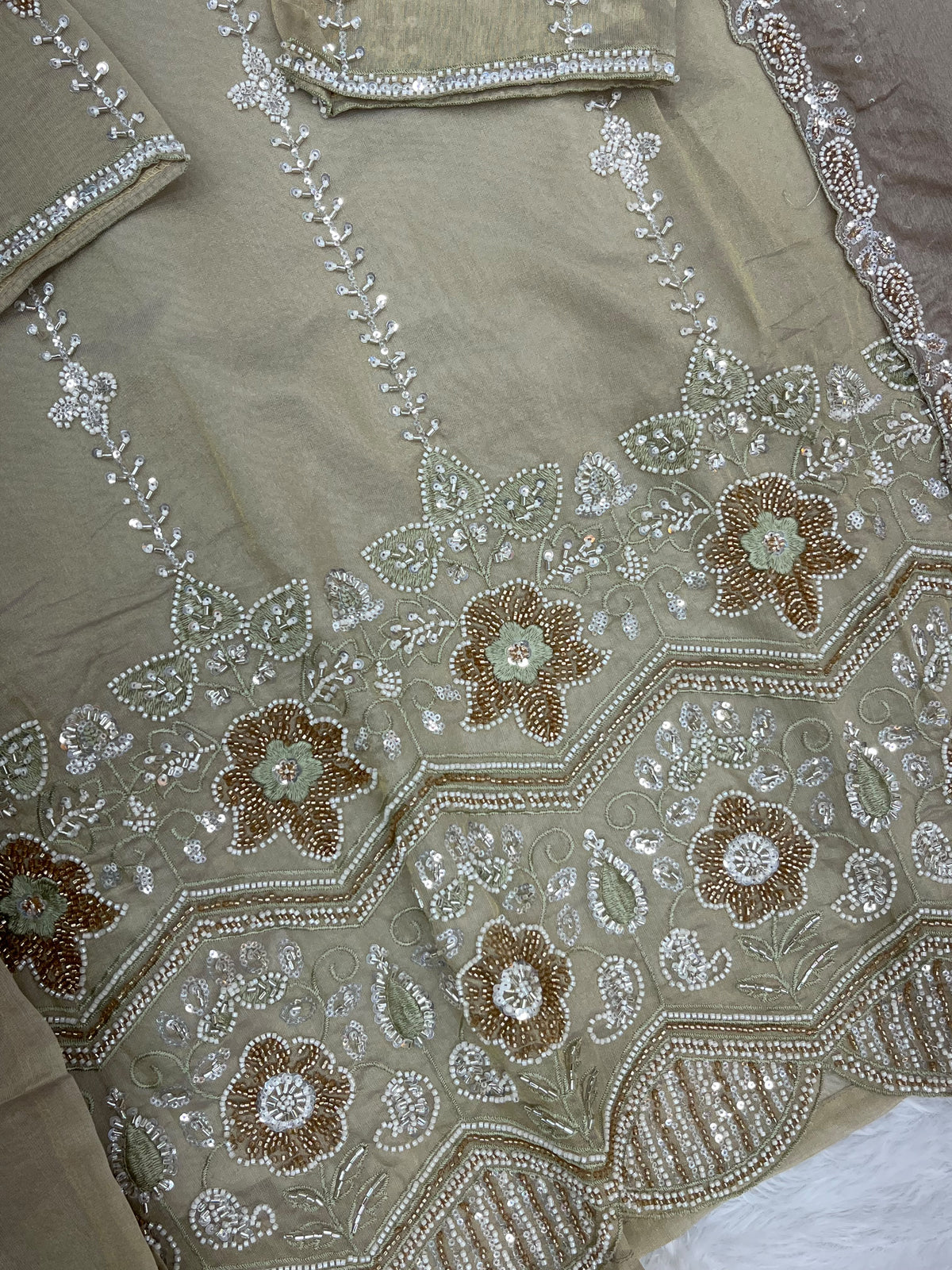 1428 Heavy Pakistani Partywear - Pista Green