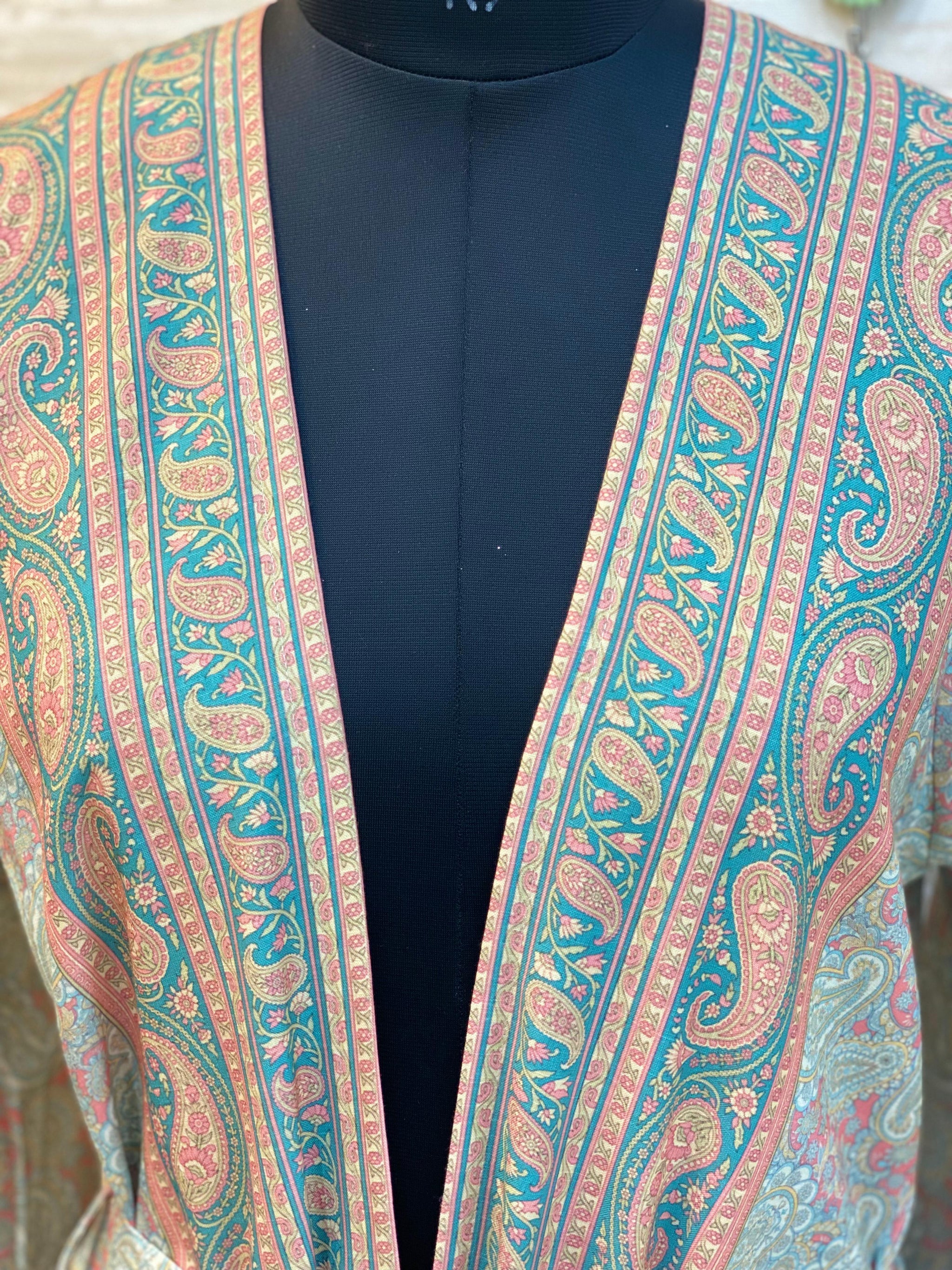 333 Pashmina Abaya Jacket