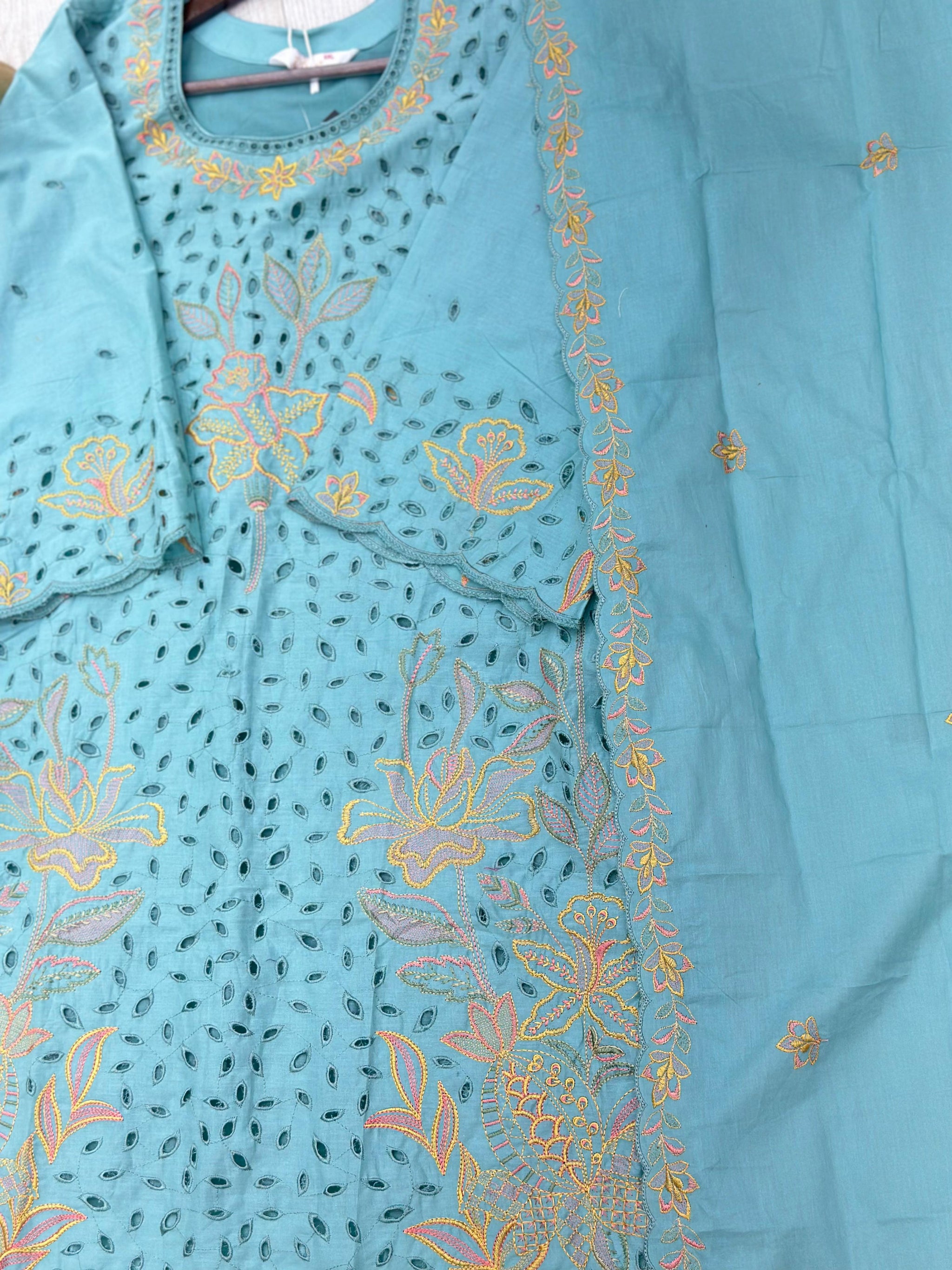 631 Premium Pakistani Lawn Suit - Aqua