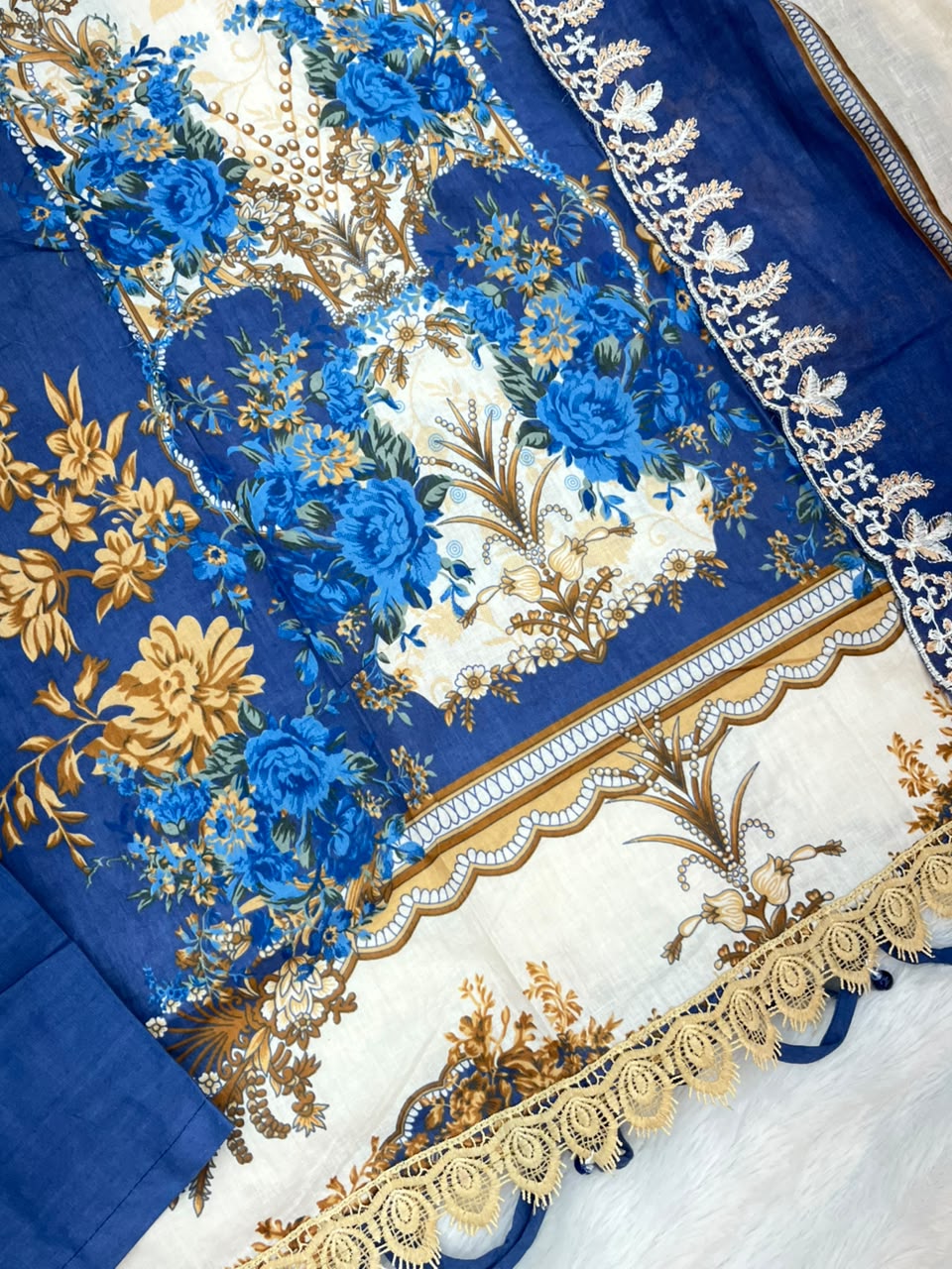 1498 Pakistani Heavy Lawn Suit - 5