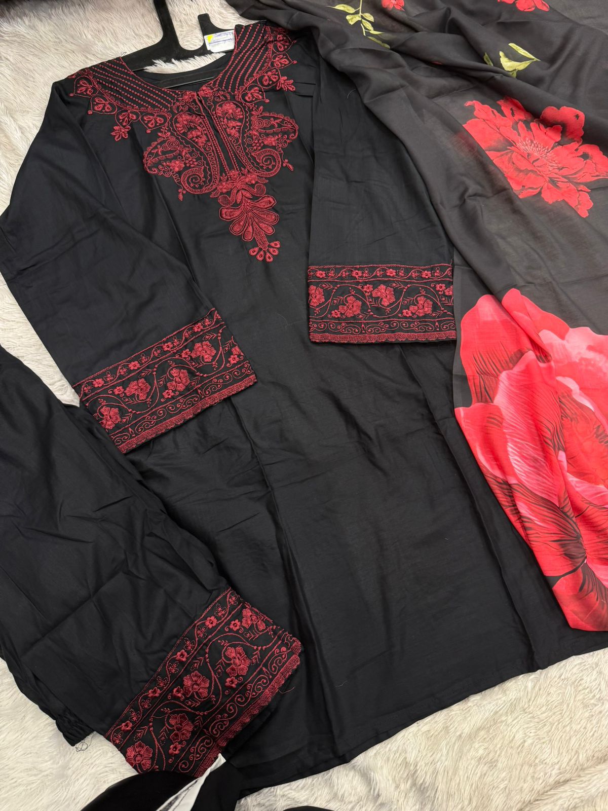 385 Pakistani Farshi Cordset
