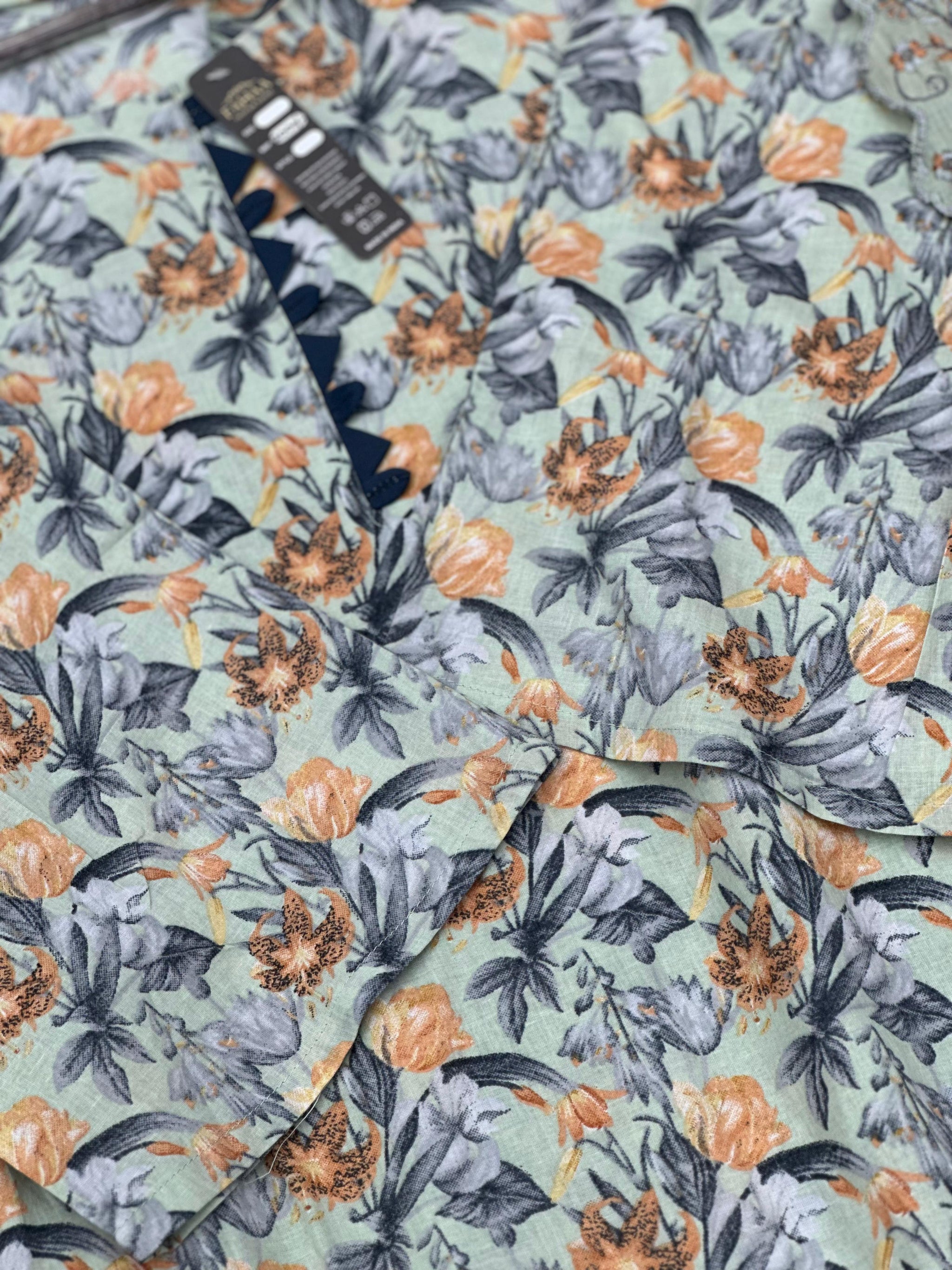 682 Pakistani Lawn Suit - Pista Green