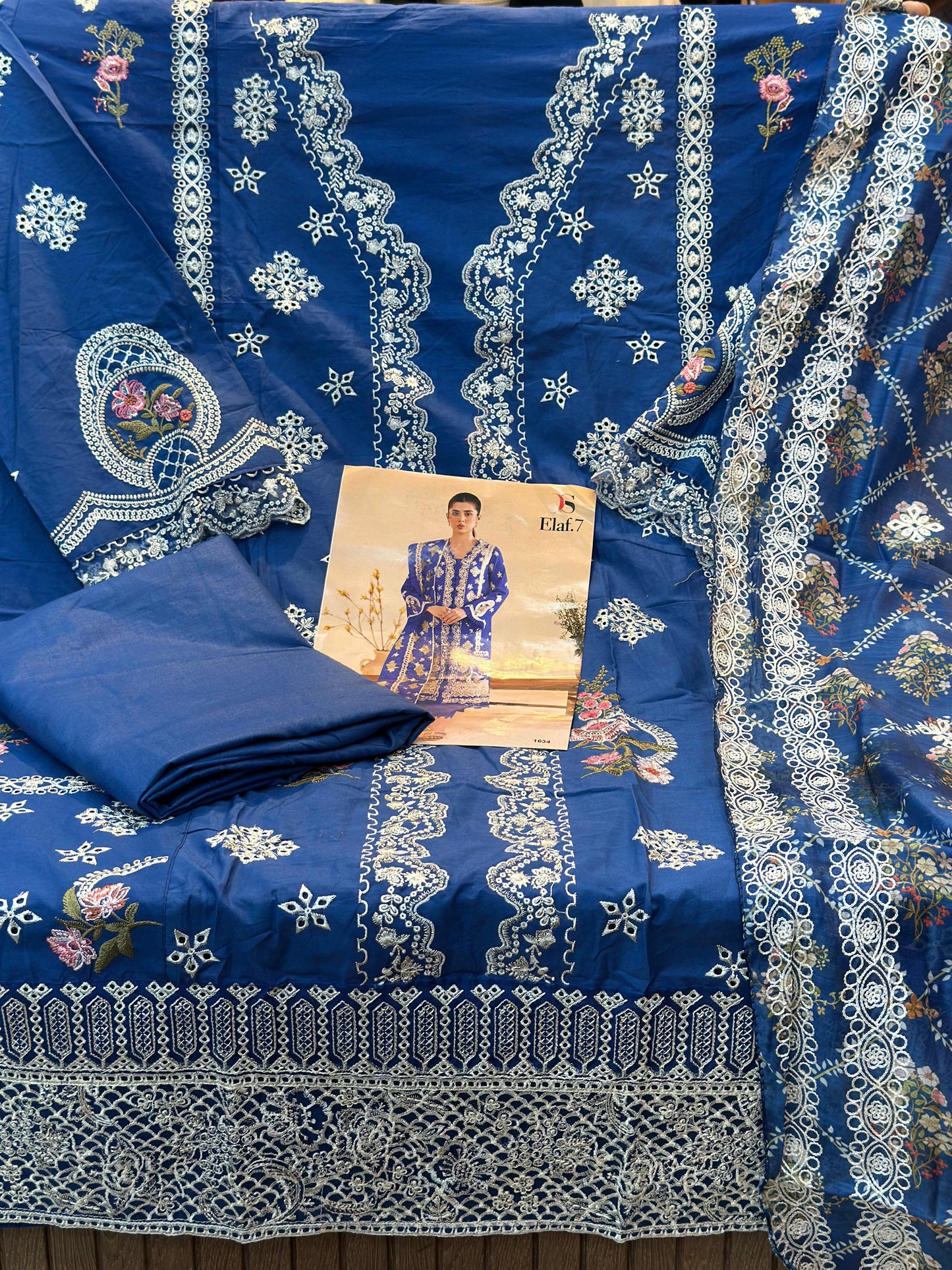 523 Elaf Unstitched suit