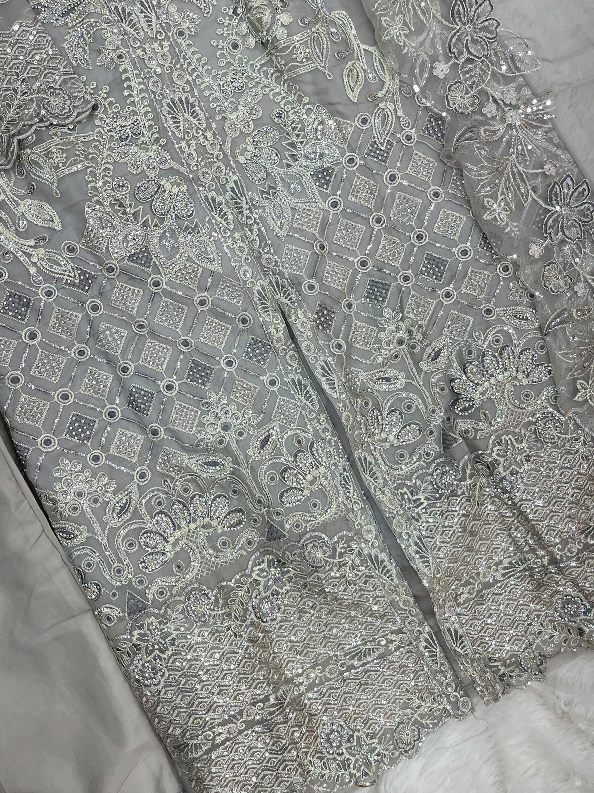 1430 Heavy Pakistani Partywear - Grey