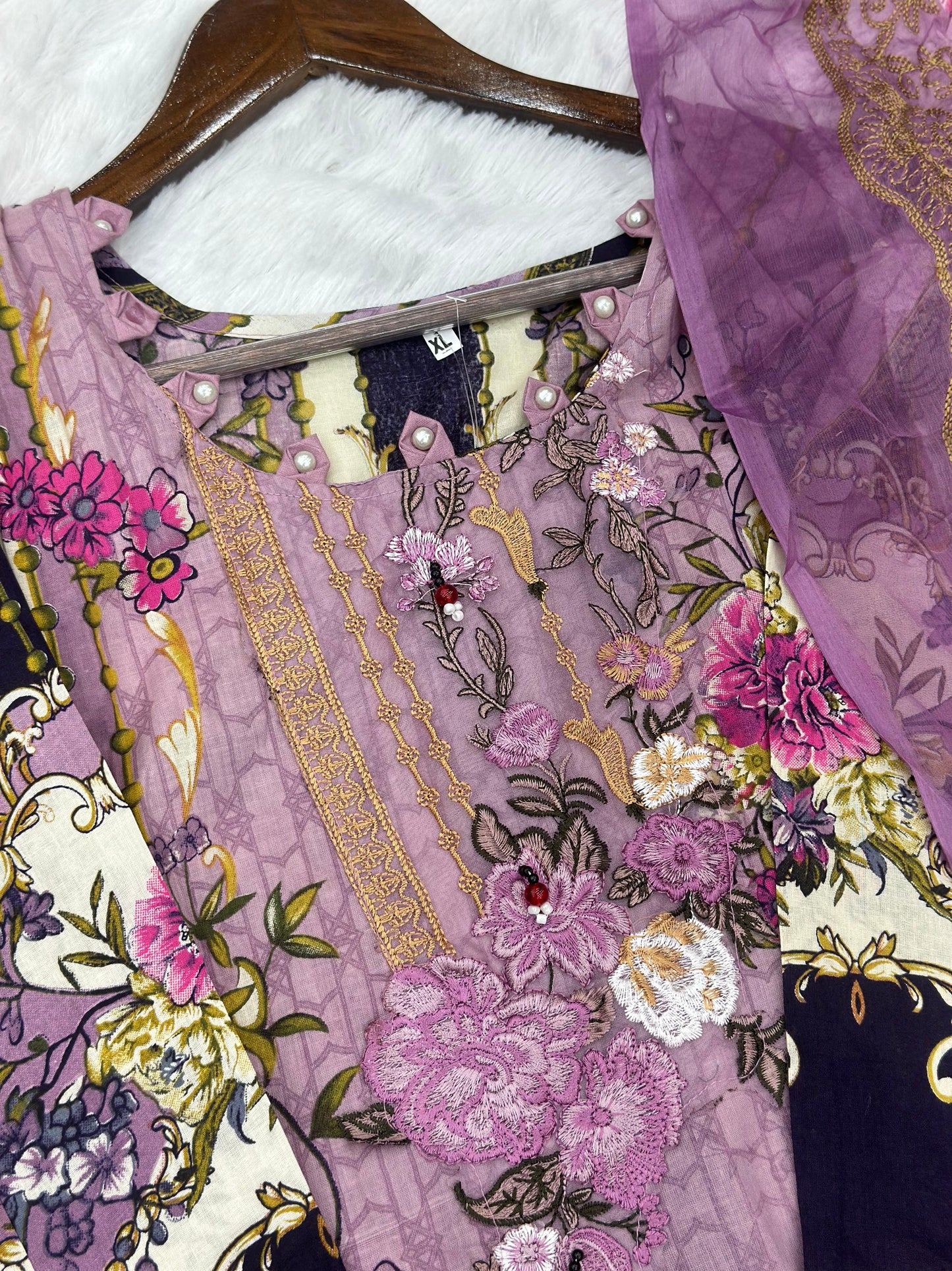 786 Readymade Jade Pakistani Floral Printed Lawn Suit