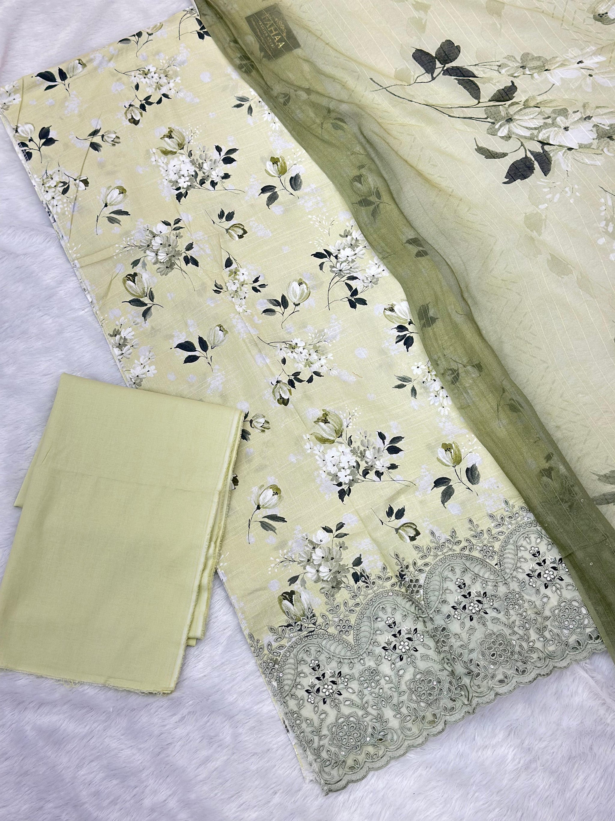 886 Unstitched OG Areeba by Tawakkal Fabrics Embroidered Lawn Suit