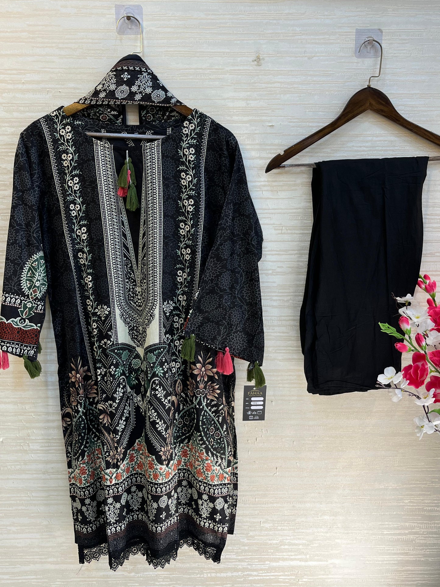 1350 Pakistani Embroidered Suit