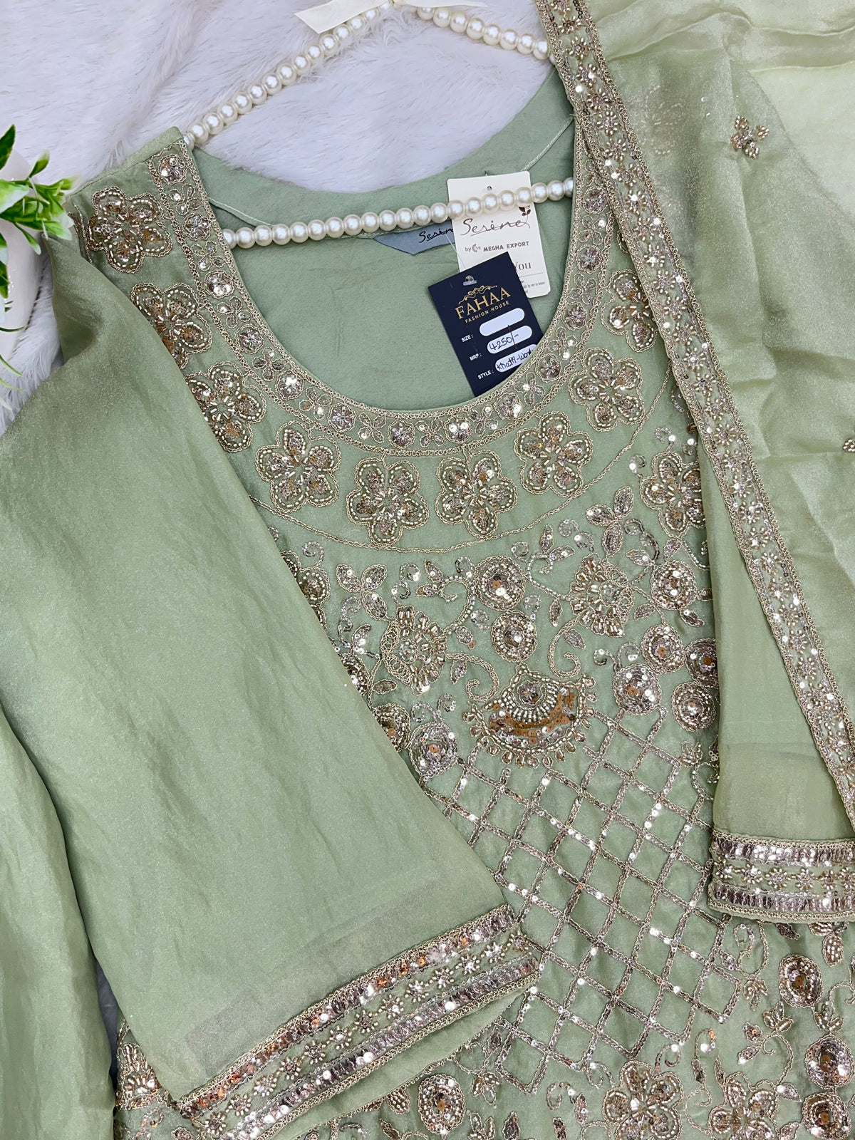 1427 Heavy Pakistani Partywear - Pista Green