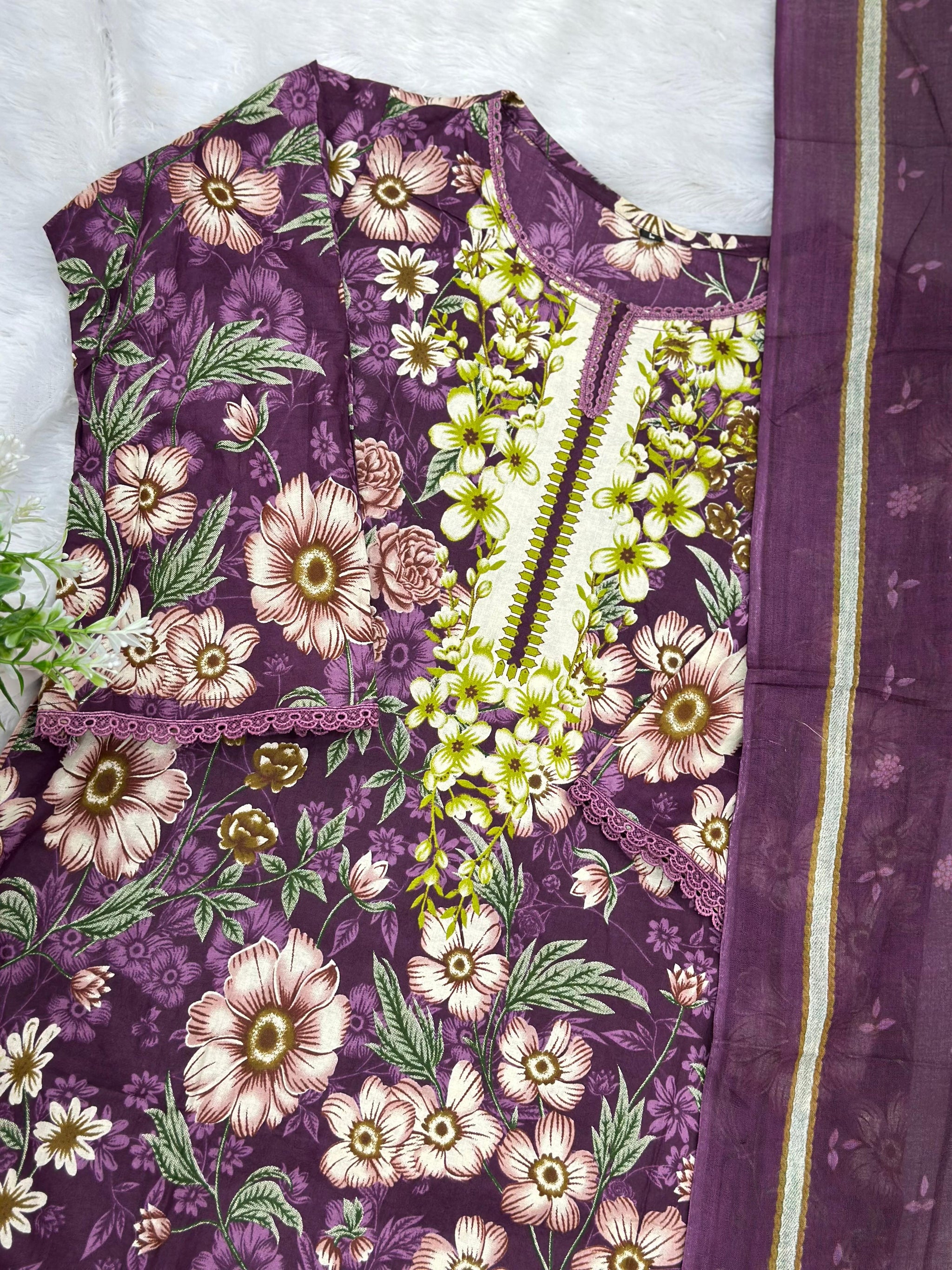 1078 Pakistani Printed Suit