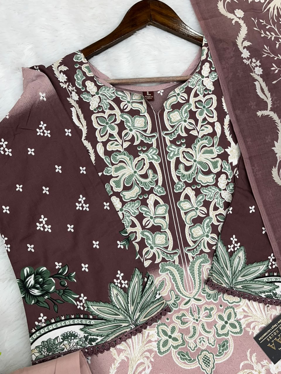 1270 Pakistani Printed Suit