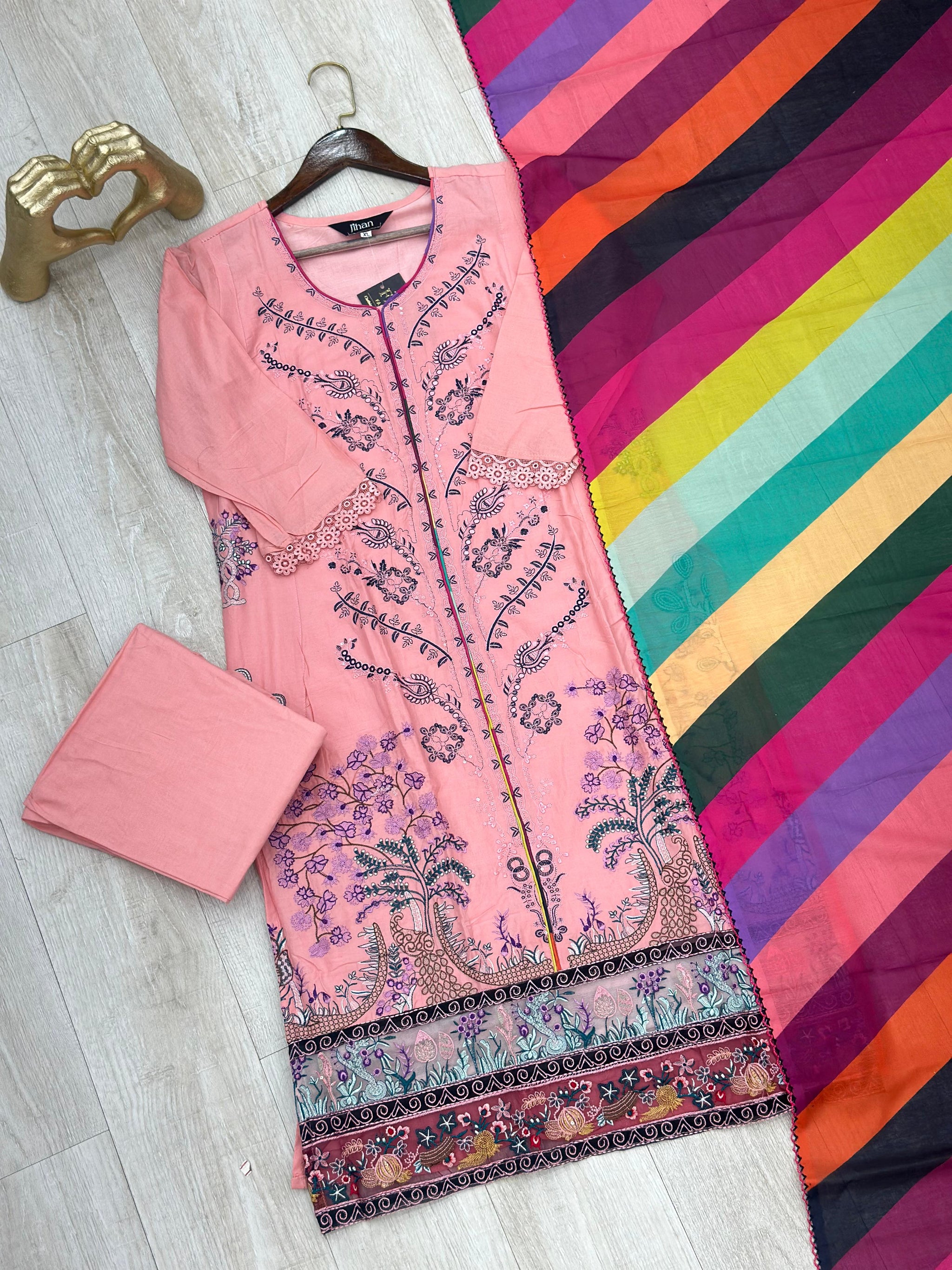 625 Premium Pakistani Lawn Suit - Pink
