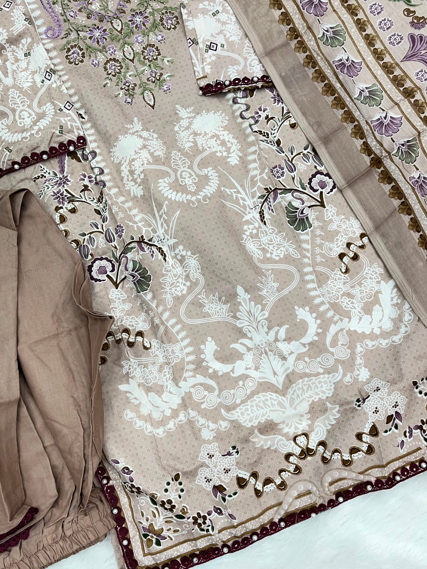 1317 Pakistani Embroidered Suit