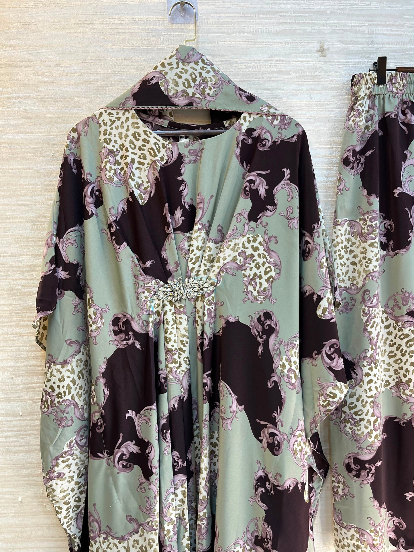 1099 Floral Kaftan Coord Set - Sage Green