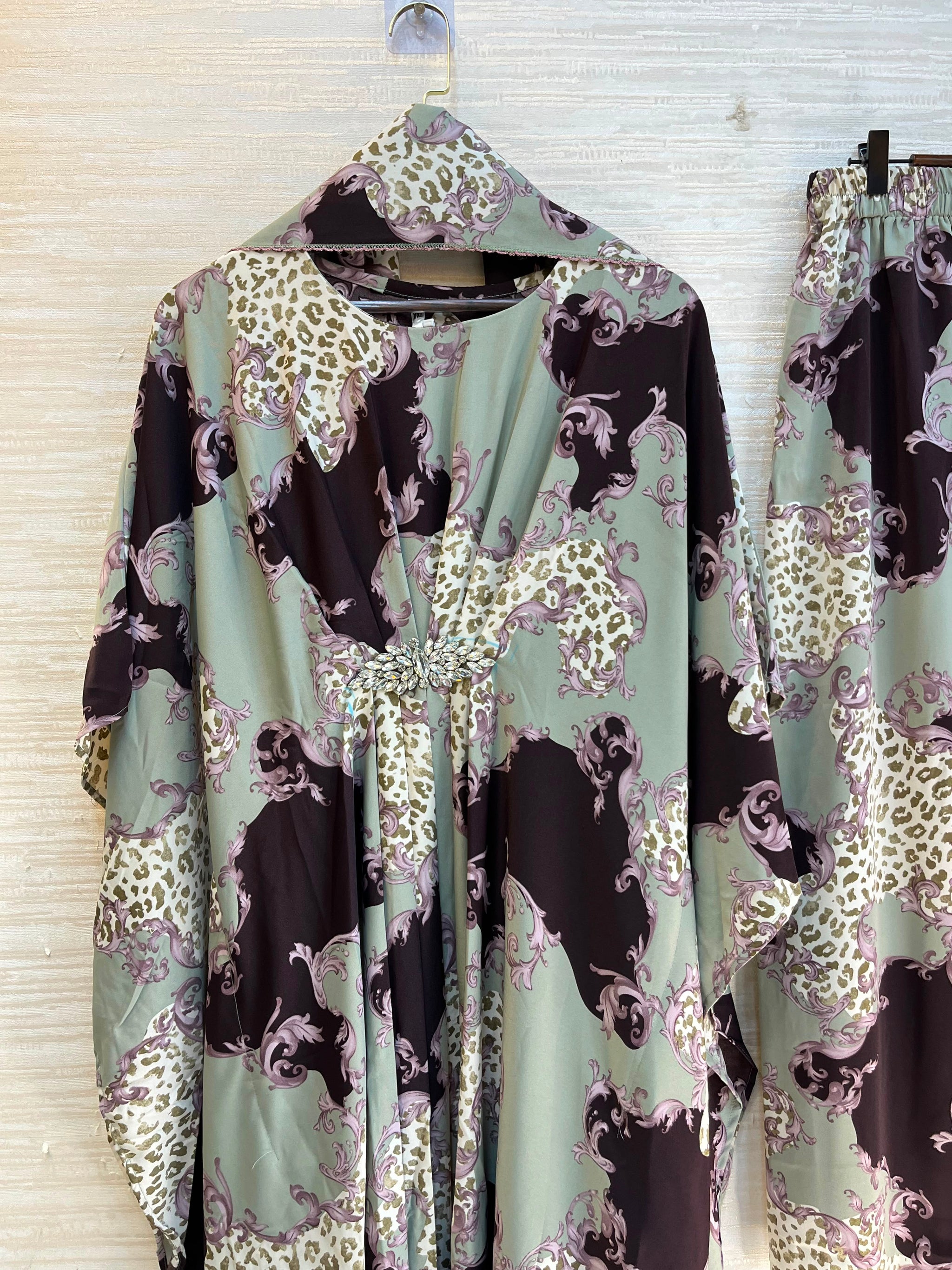 1099 Floral Kaftan Coord Set - Sage Green
