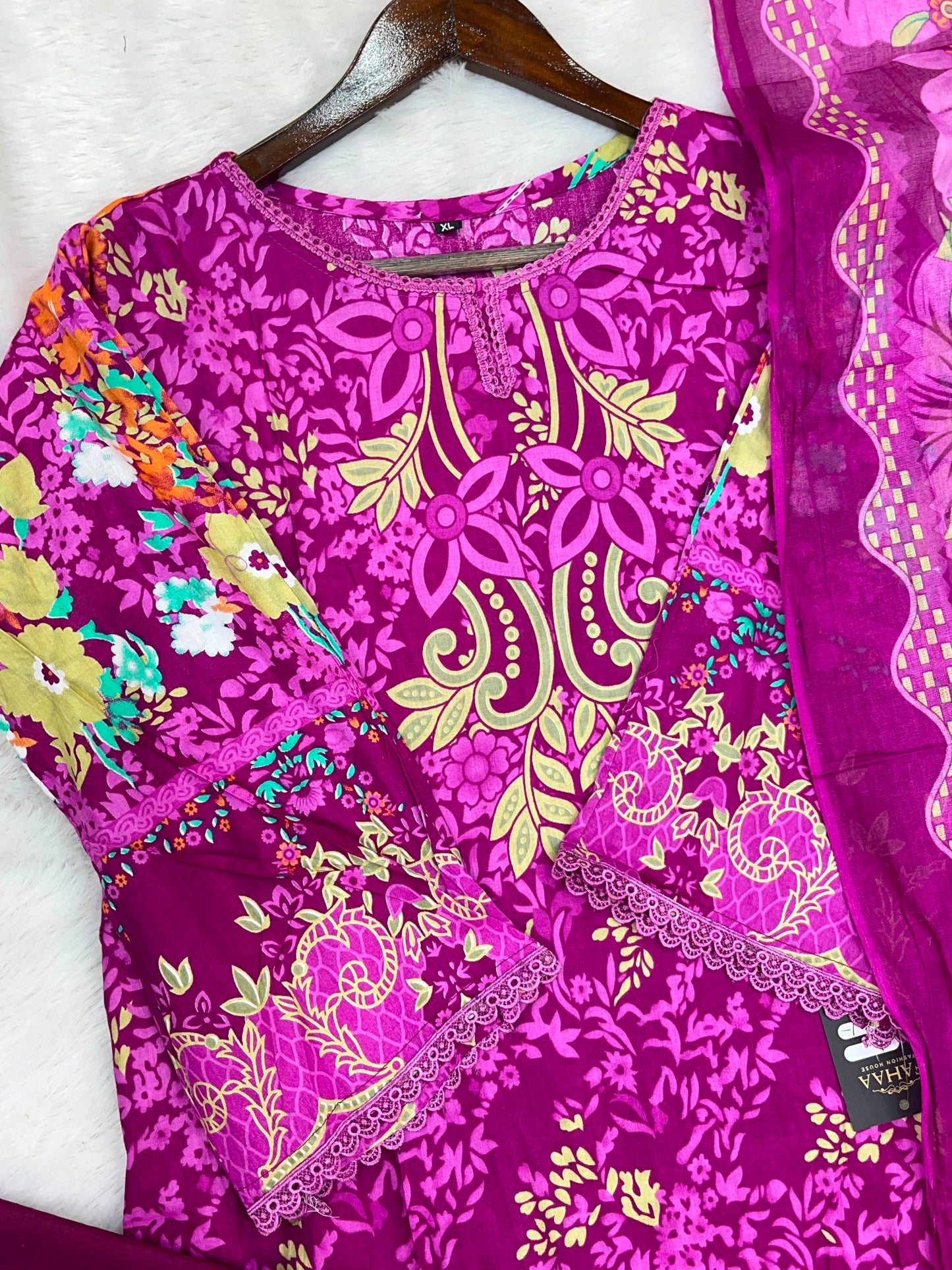 1323 Pakistani Printed Suit