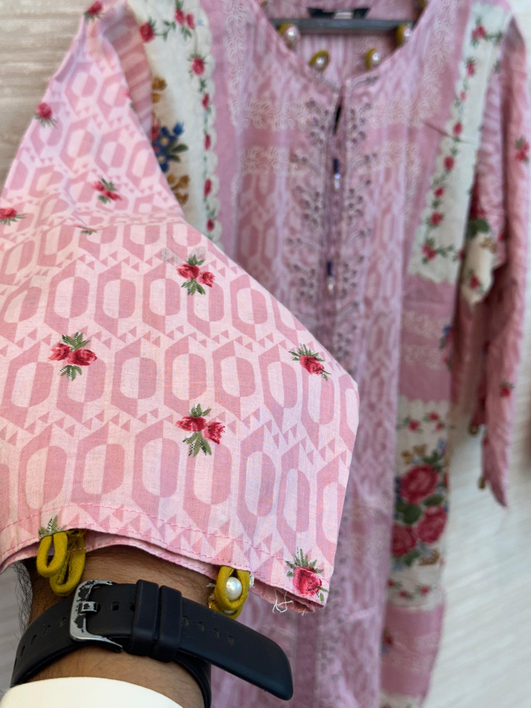 353 Own Customised Lawn Cotton