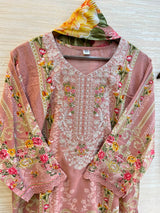 1106 Pakistani Embroidered Suit