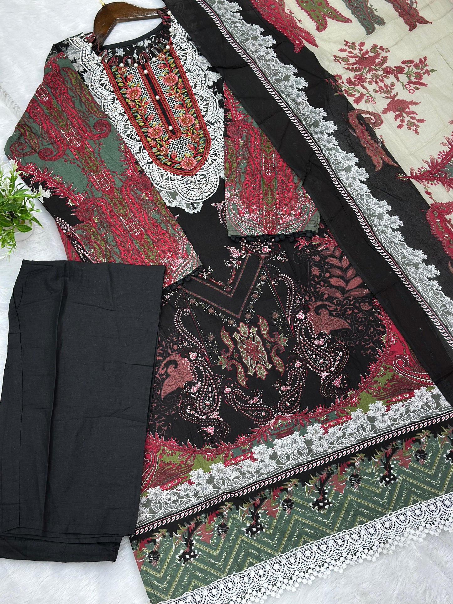 740 Readymade Jade Pakistani Floral Printed Lawn Suit - Black