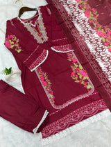 939 Pakistani Embroidered Suit