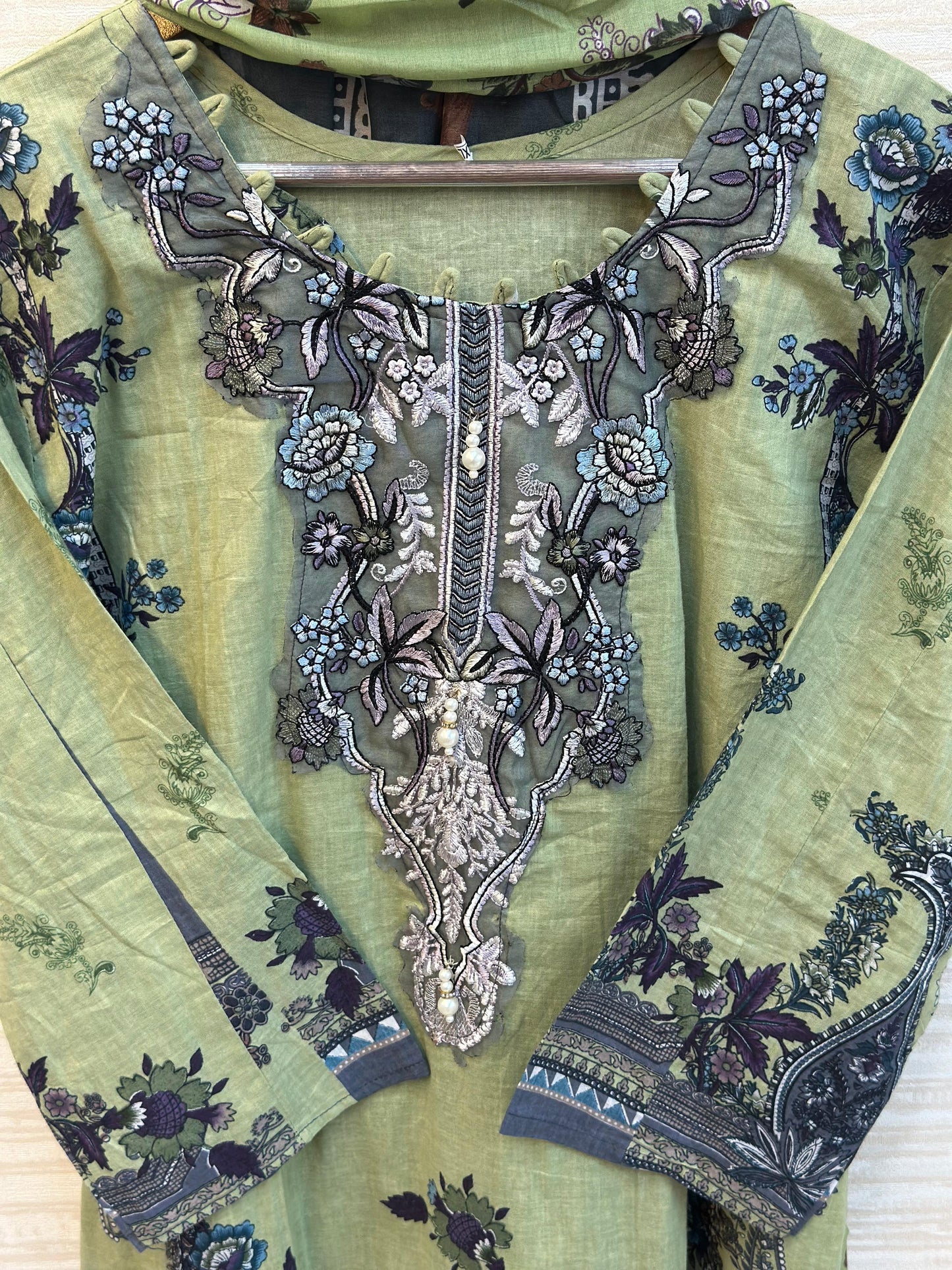 373 Own Customised Lawn Cotton