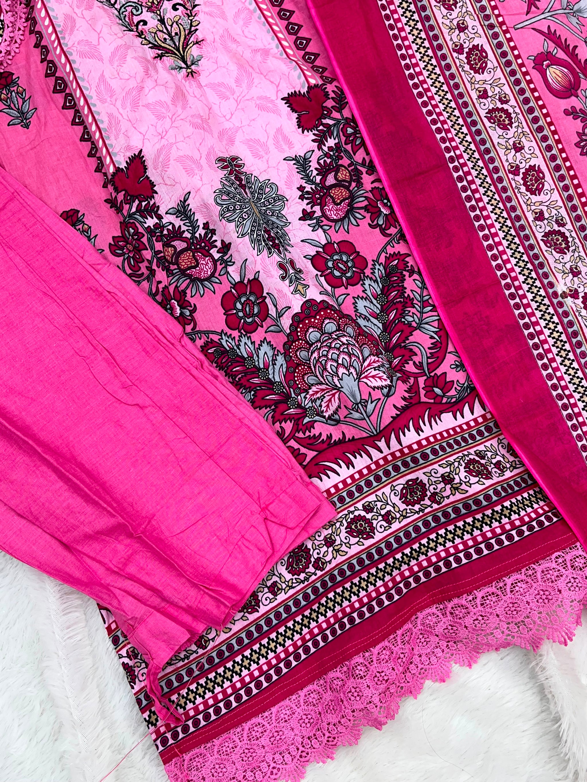 1218 Pakistani Embroidered Suit