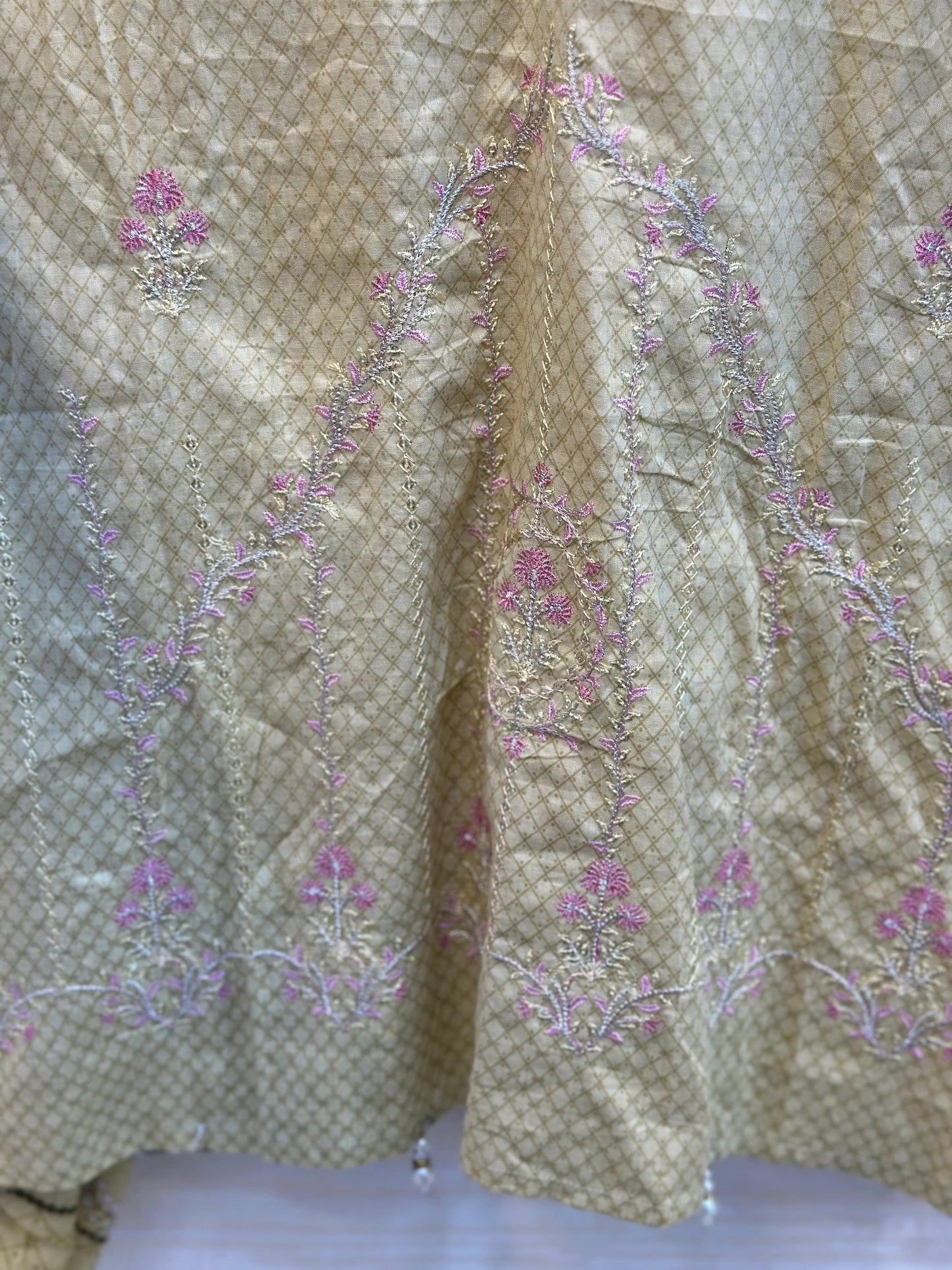 368 Own Customised Lawn Cotton
