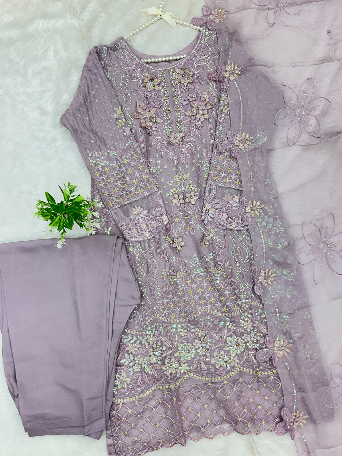 1433 Heavy Pakistani Partywear -  Lilac