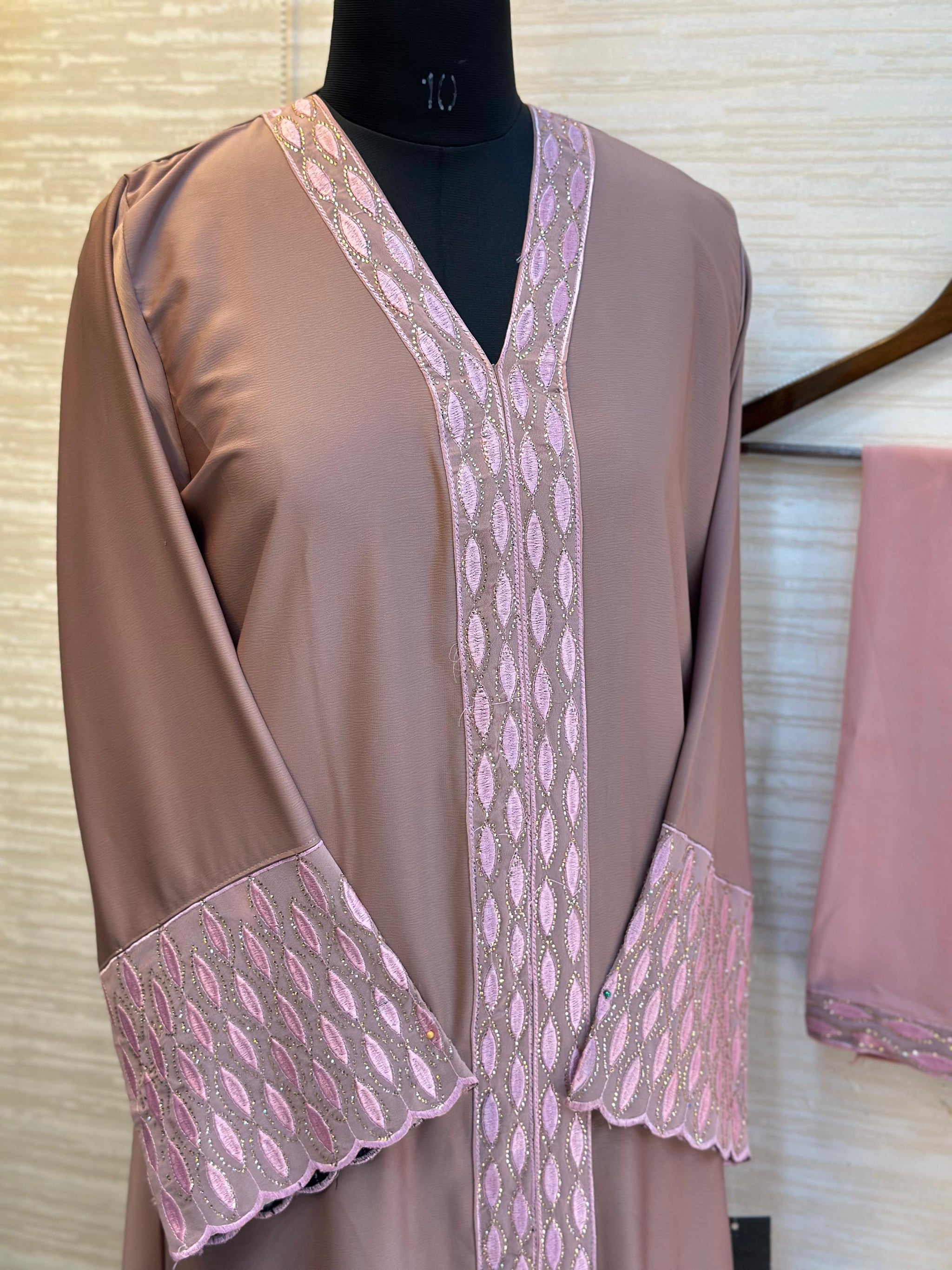 1113 The Premium Abaya - Mauve Brown