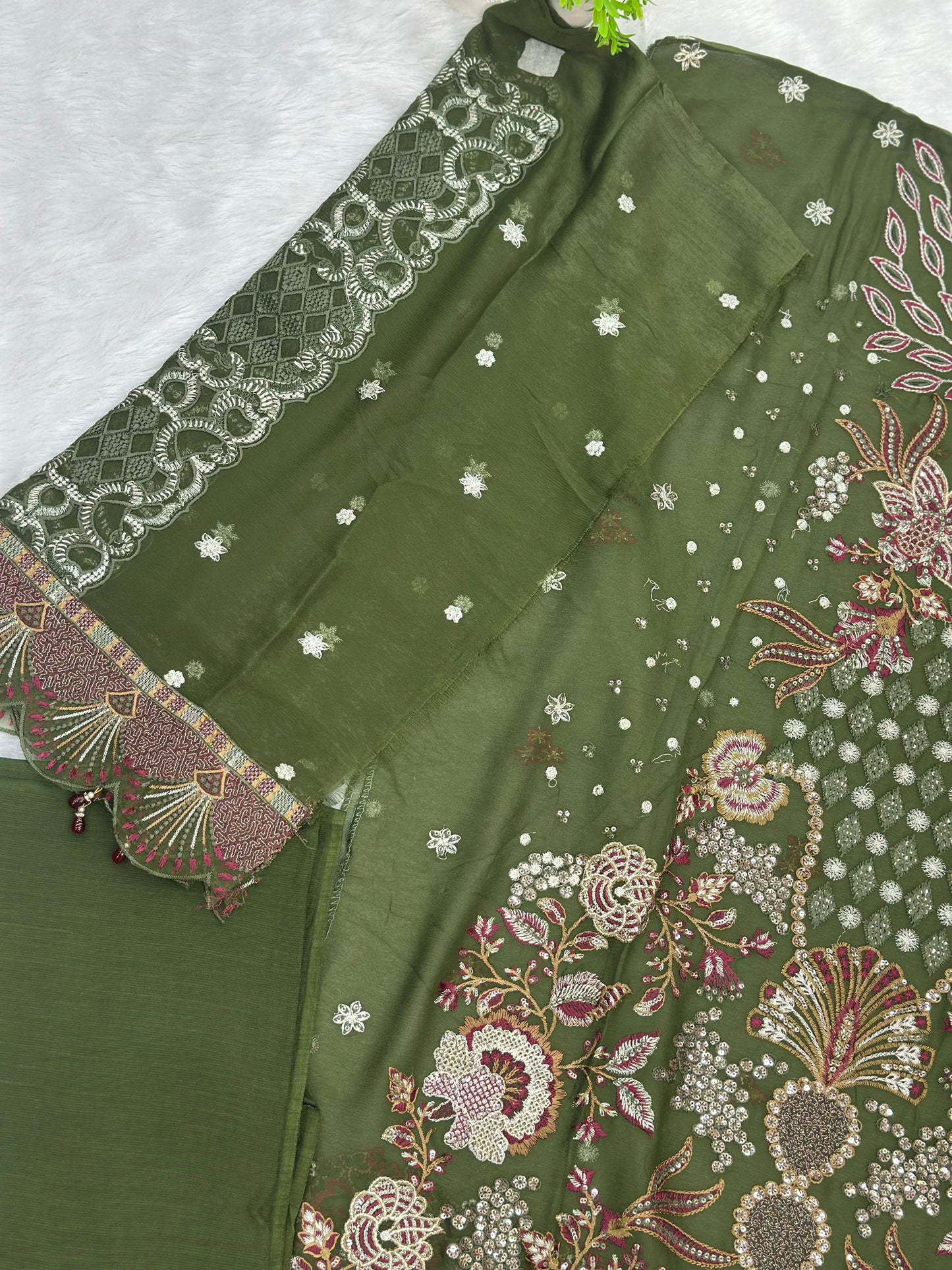 873 Semi-Stitch OG Zainab Faslani Luxury Chiffon Collection