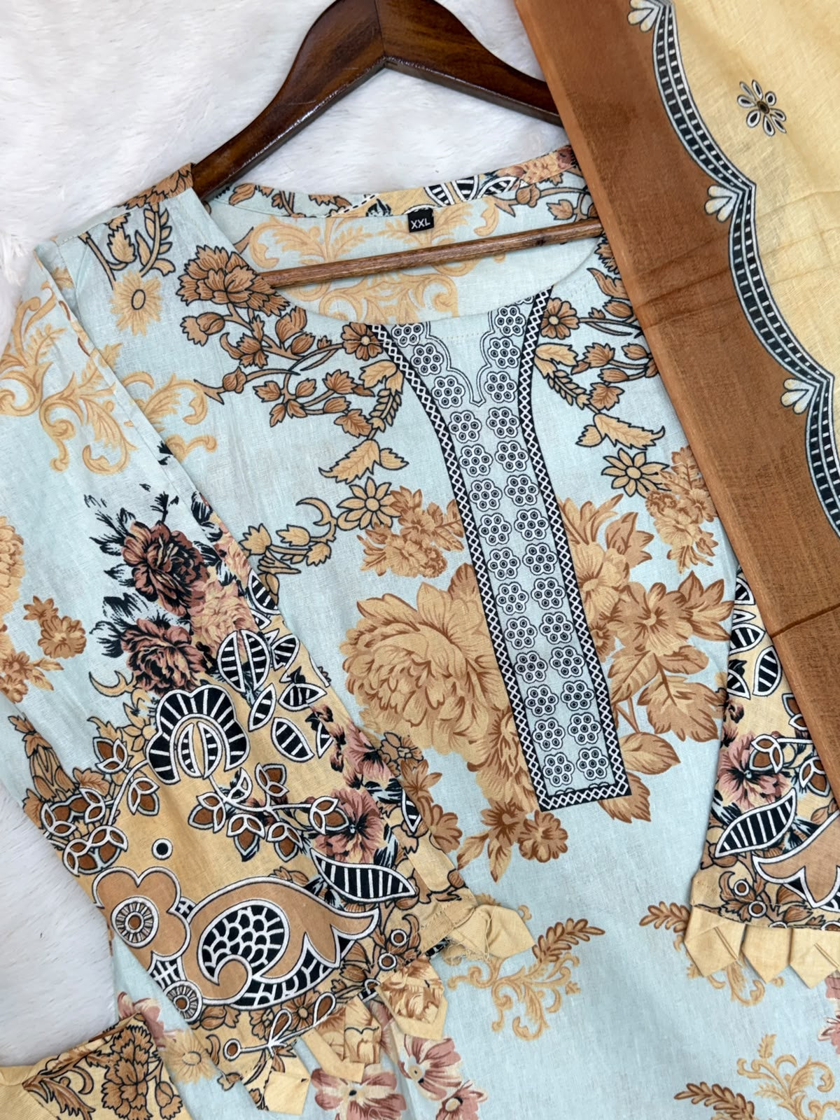 1450 Pakistani Embroidered Suit - Sky Blue
