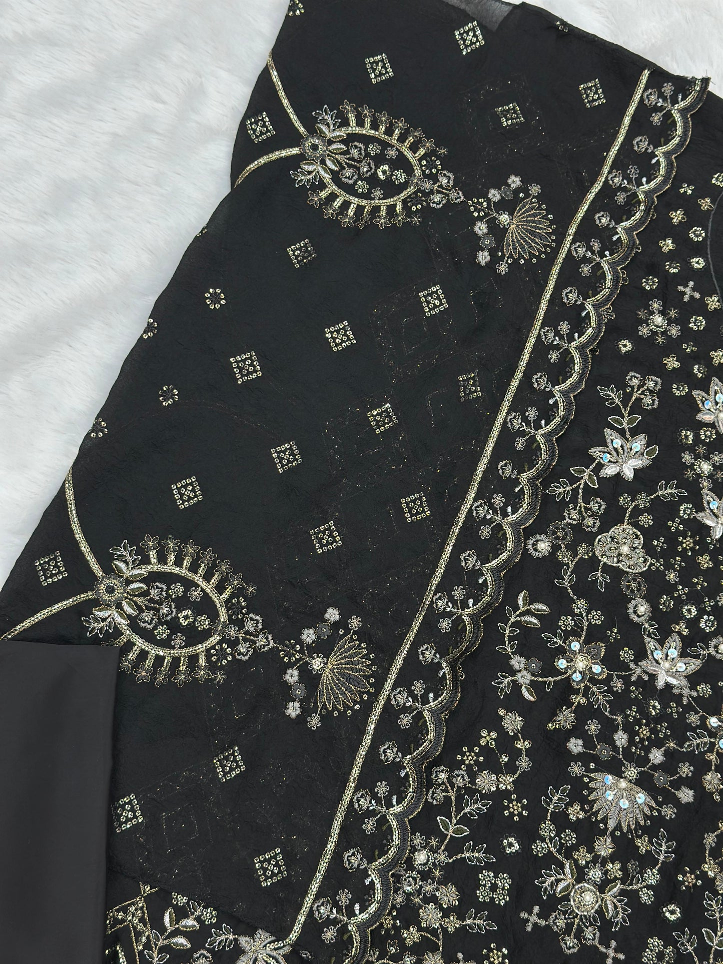 738 Mah-E-Rooh Pakistani Party Wear Unstitched