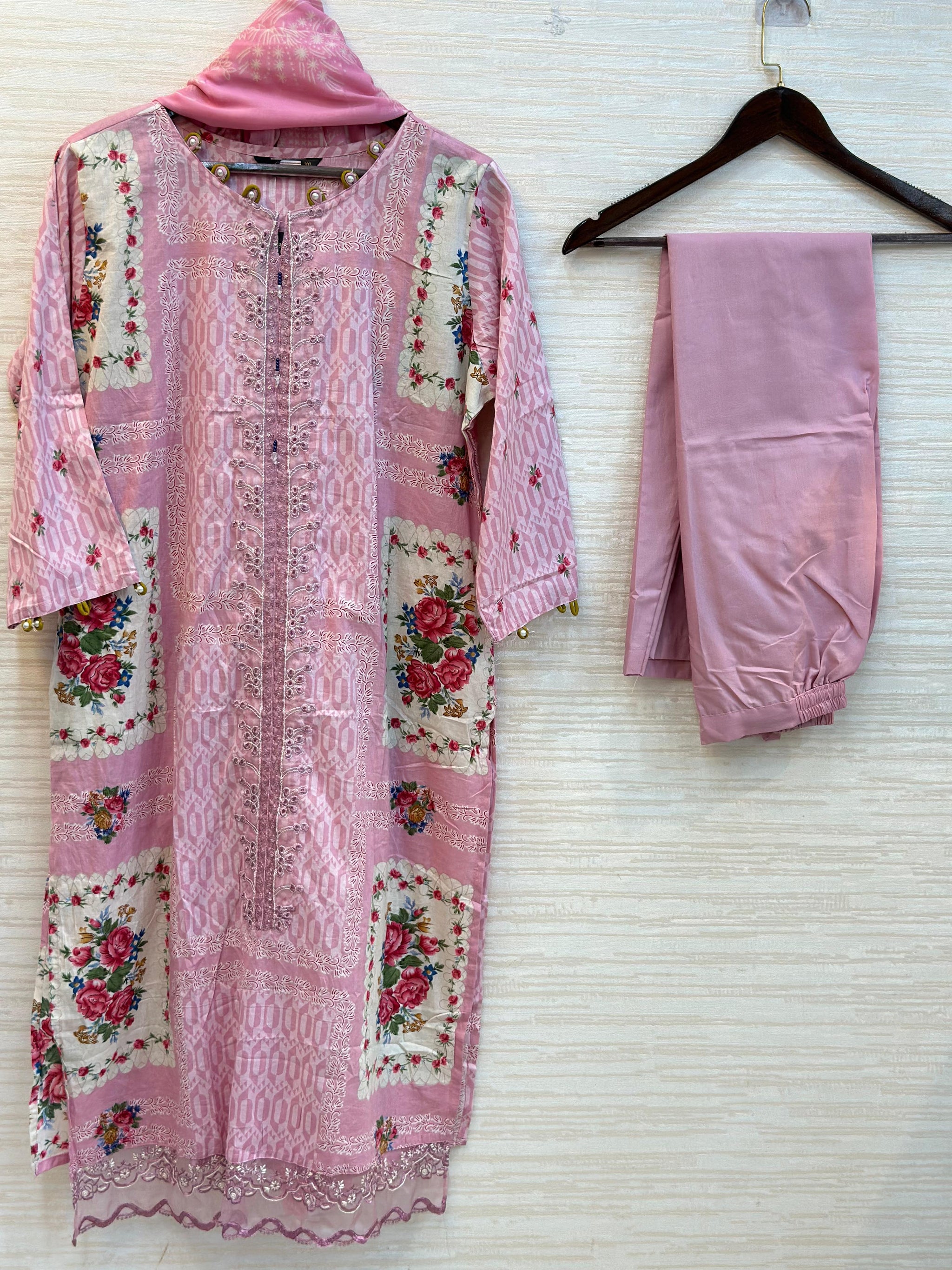 353 Own Customised Lawn Cotton