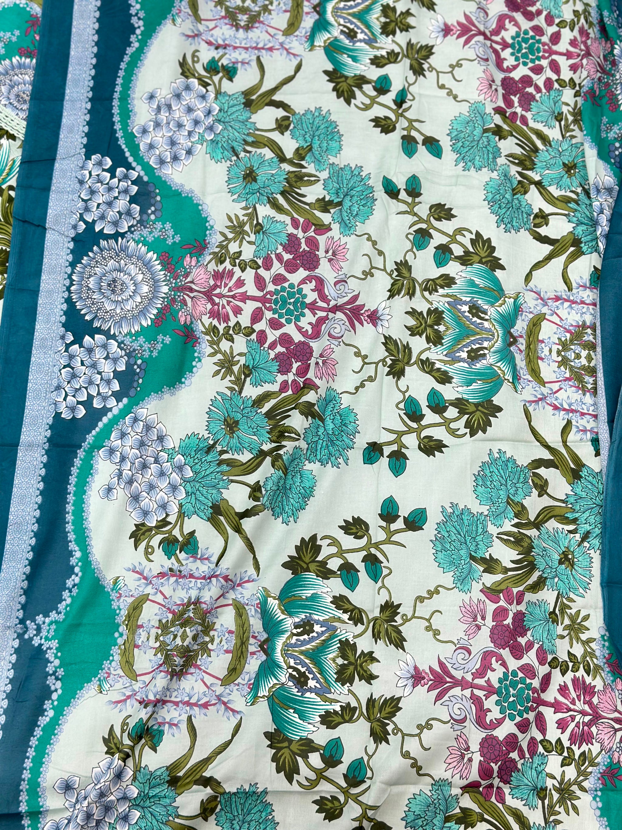 1050 Pakistani Embroidered Suit
