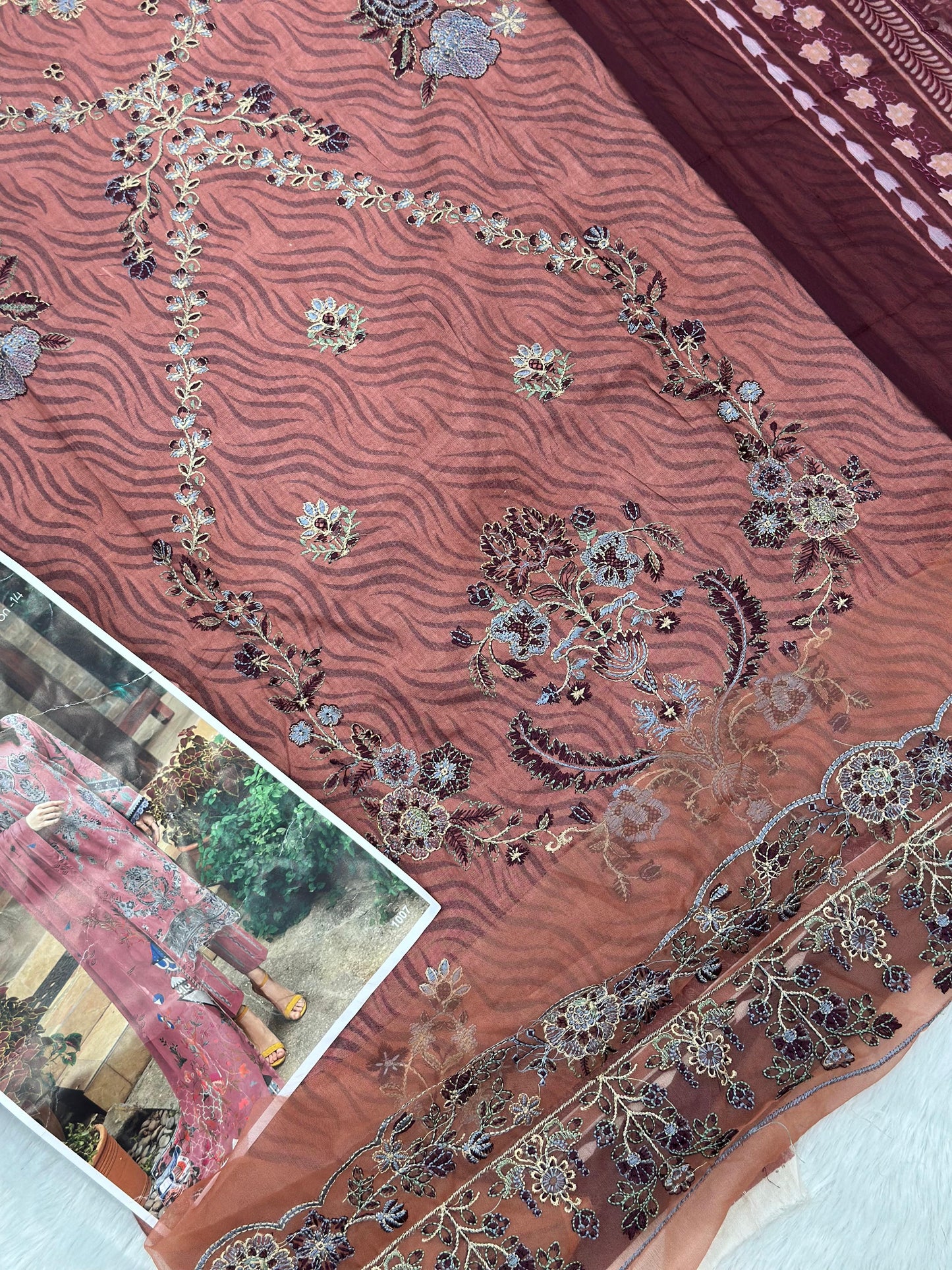 969 Unstitched Pakistani Embroidered Suit