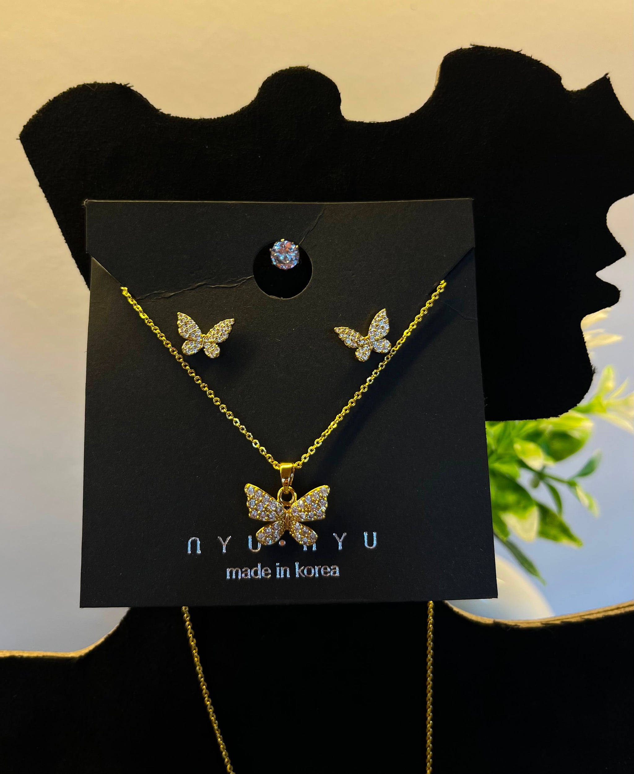 1170 Modest Necklace Pendant Set